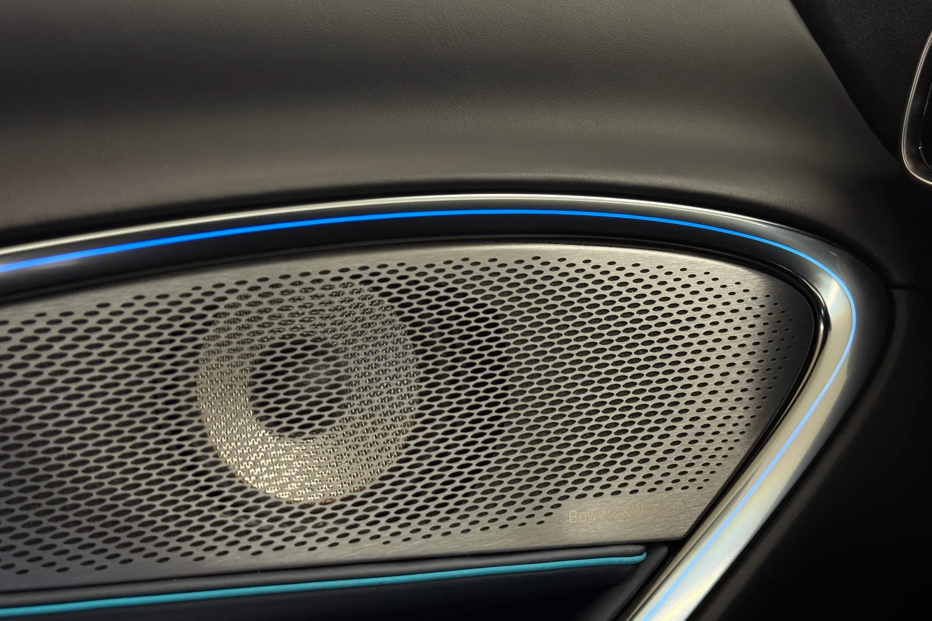 McLaren ARTURA thumbnail image number 18