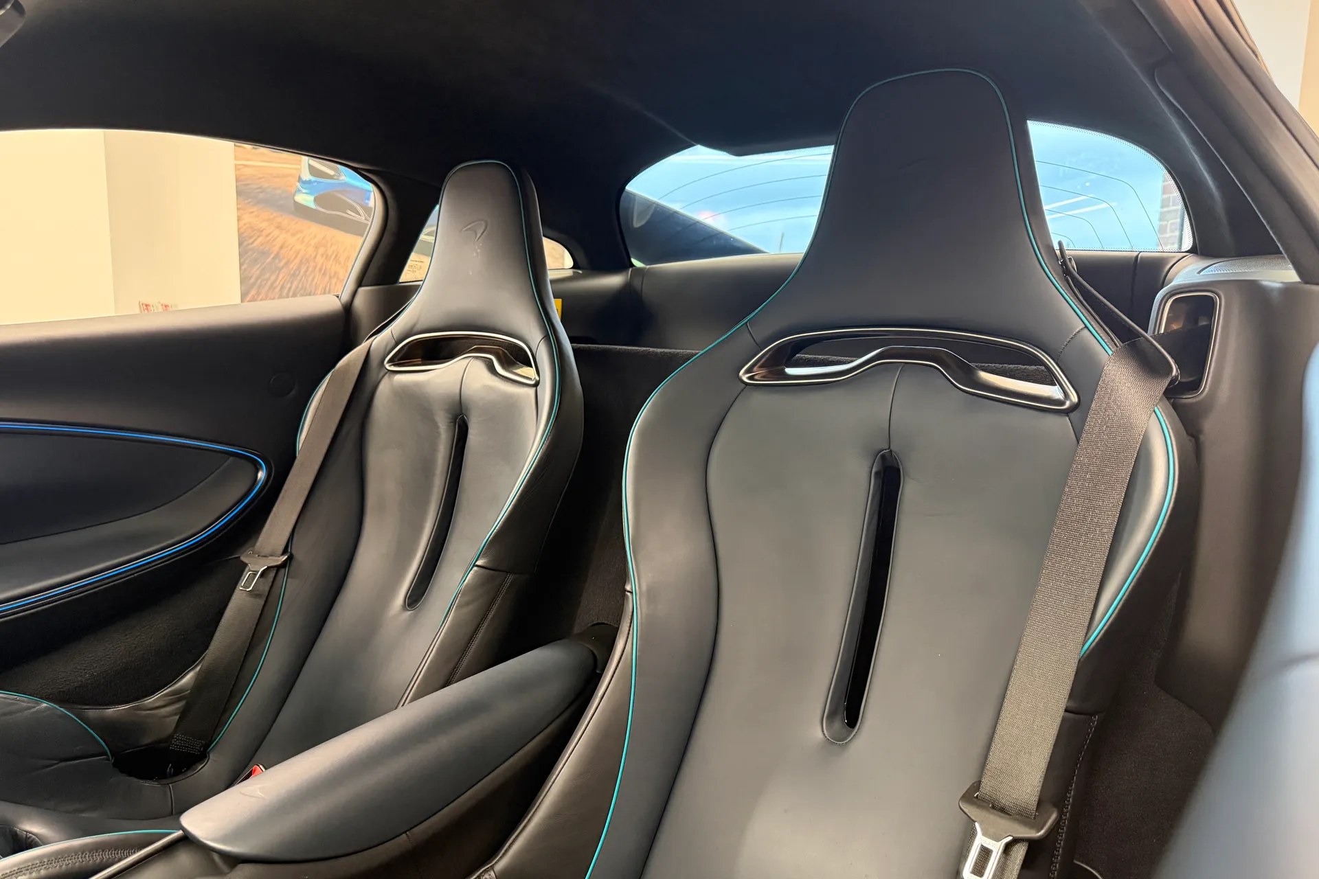 McLaren ARTURA thumbnail image number 28