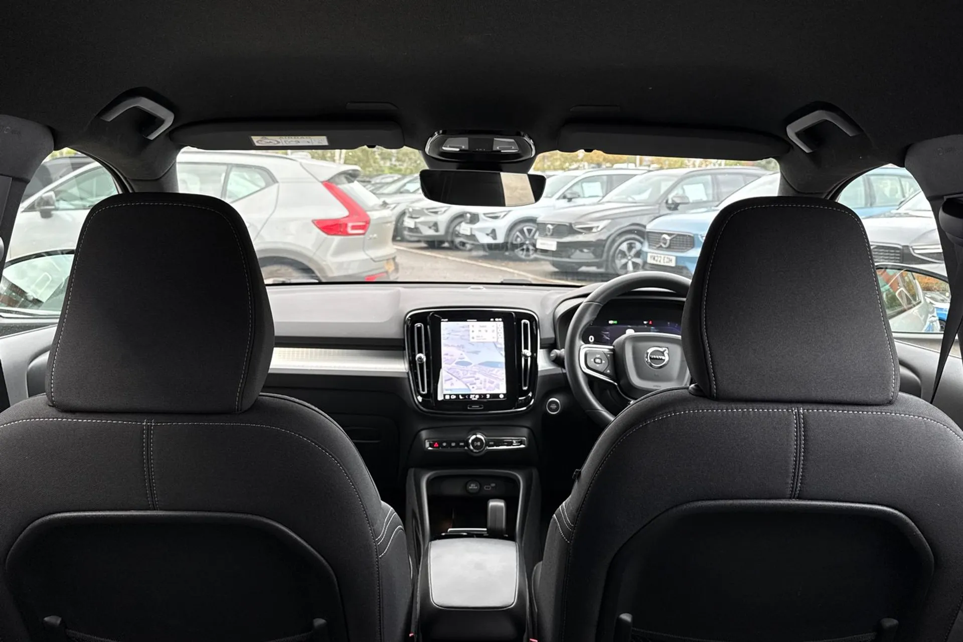 Volvo XC40 thumbnail image number 22