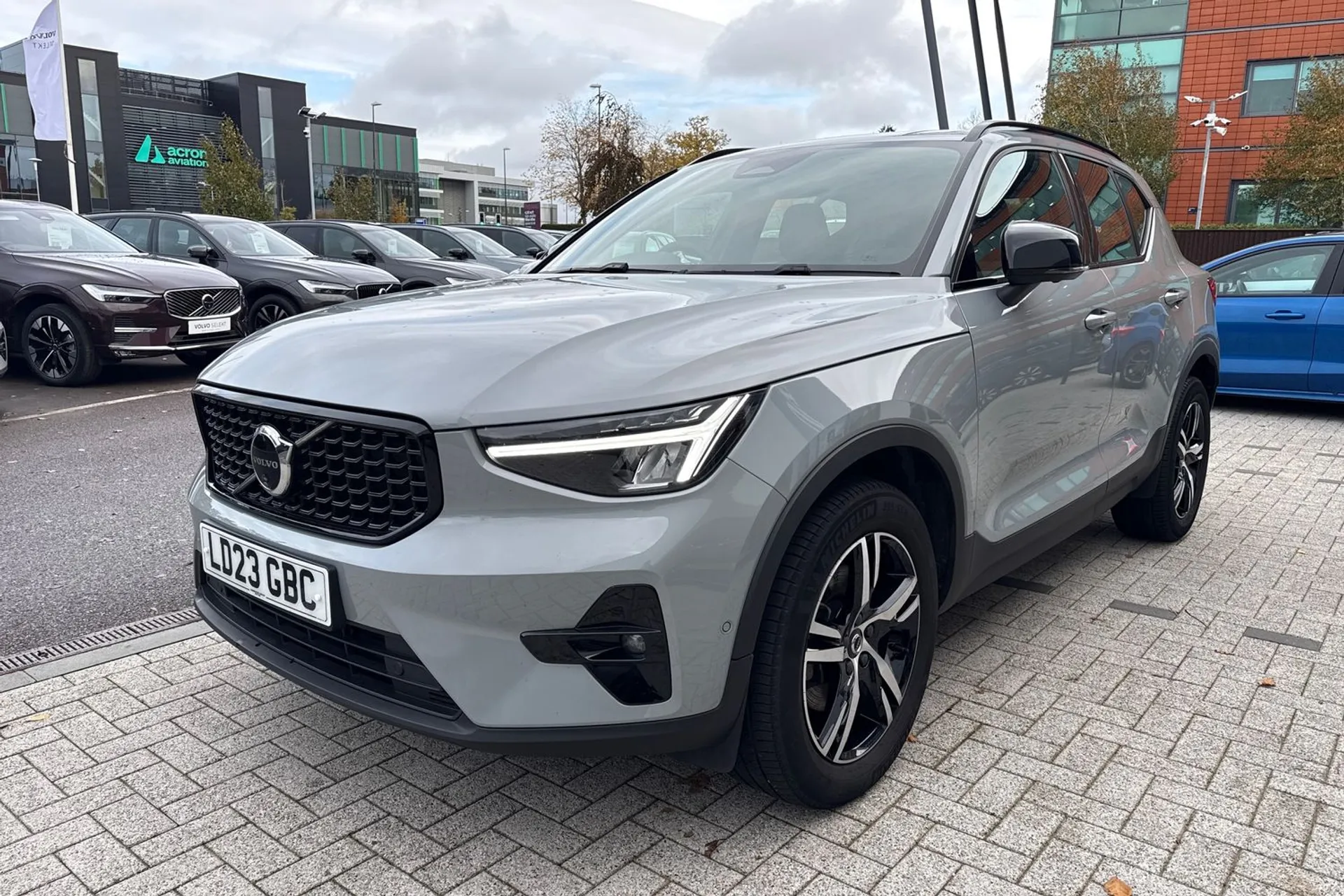 Volvo XC40 thumbnail image number 12