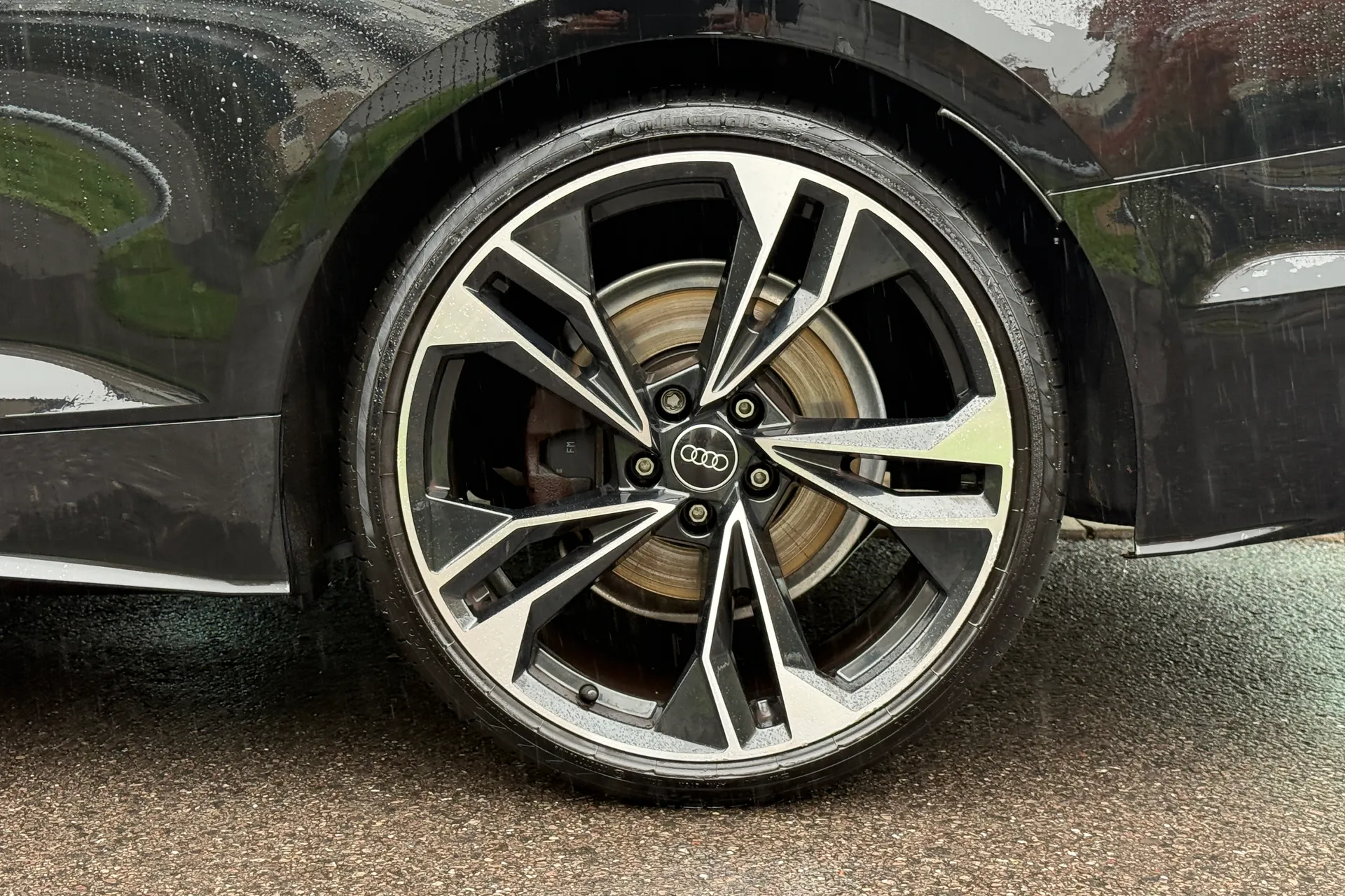Audi A5 thumbnail image number 35