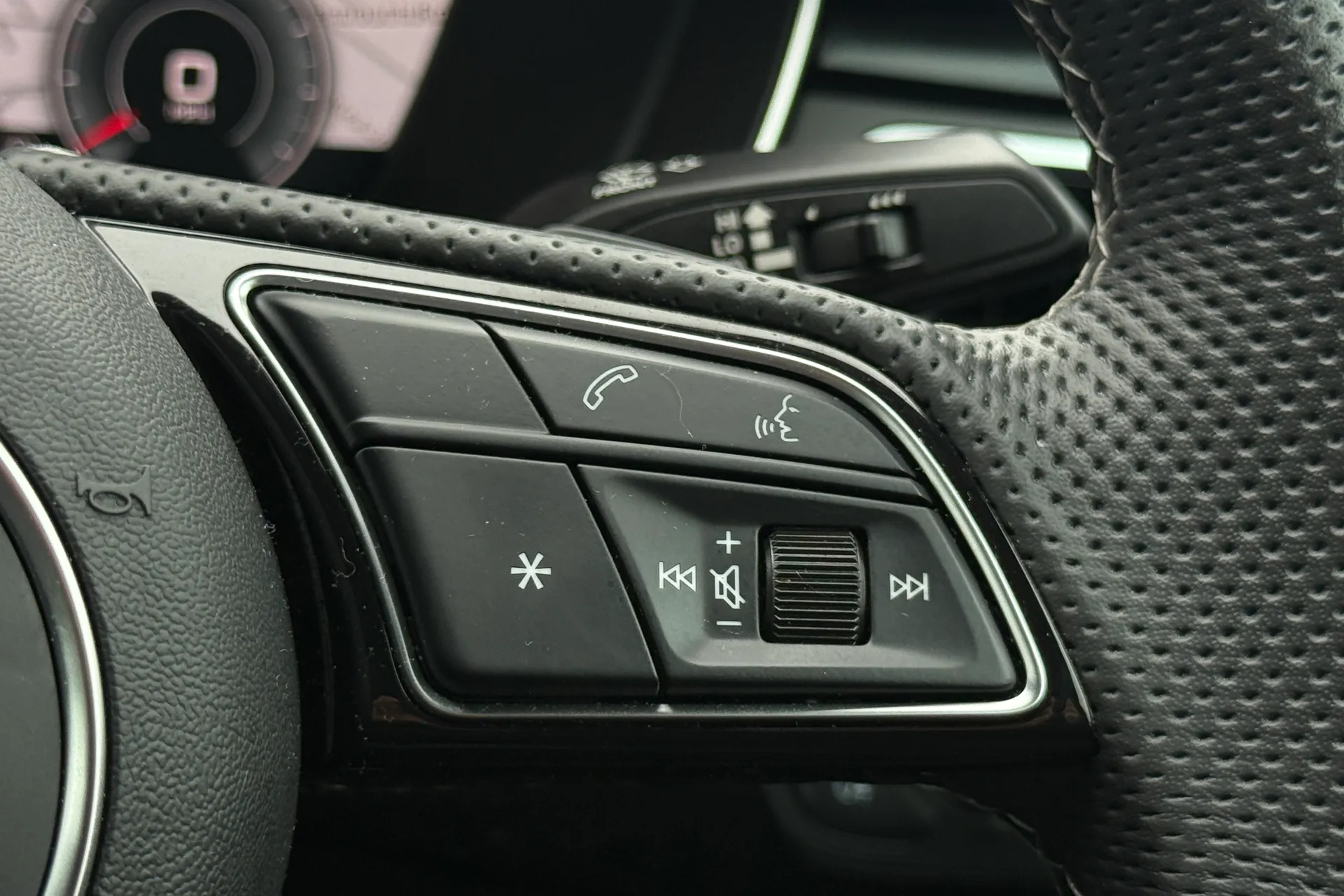 Audi A5 thumbnail image number 9