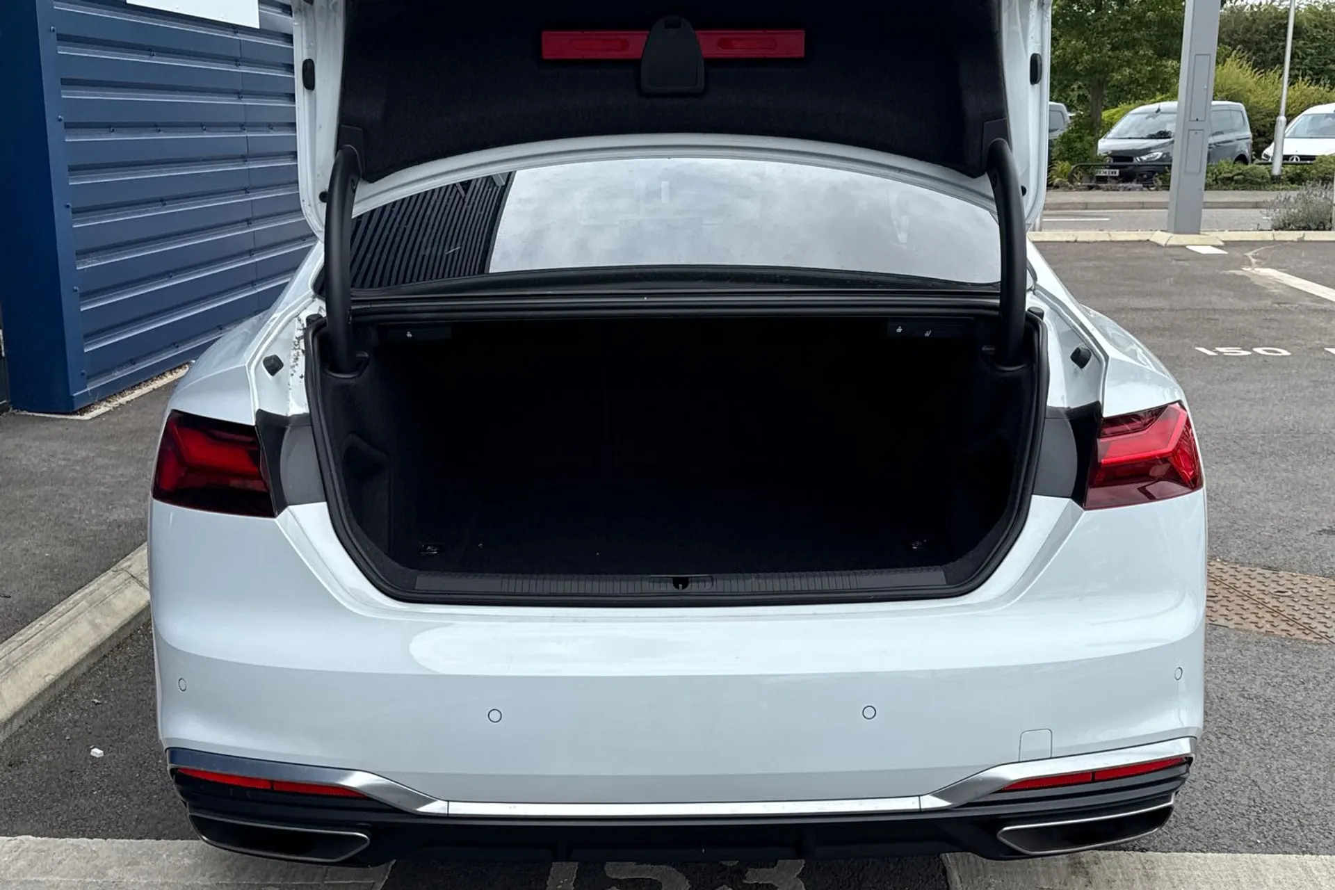 Audi A5 thumbnail image number 19