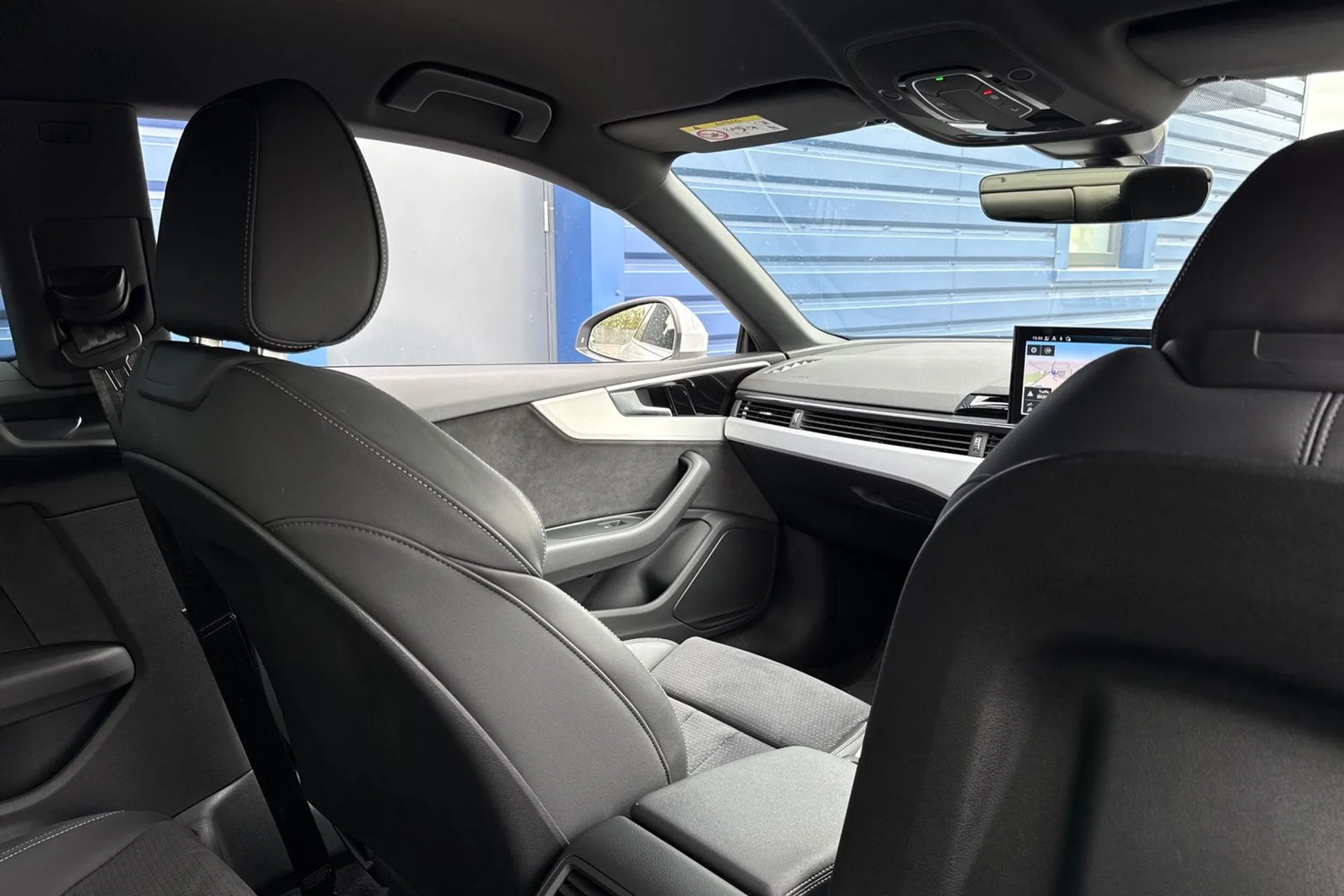 Audi A5 thumbnail image number 23