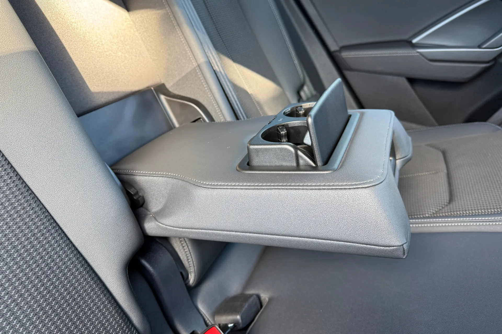Audi Q3 thumbnail image number 45