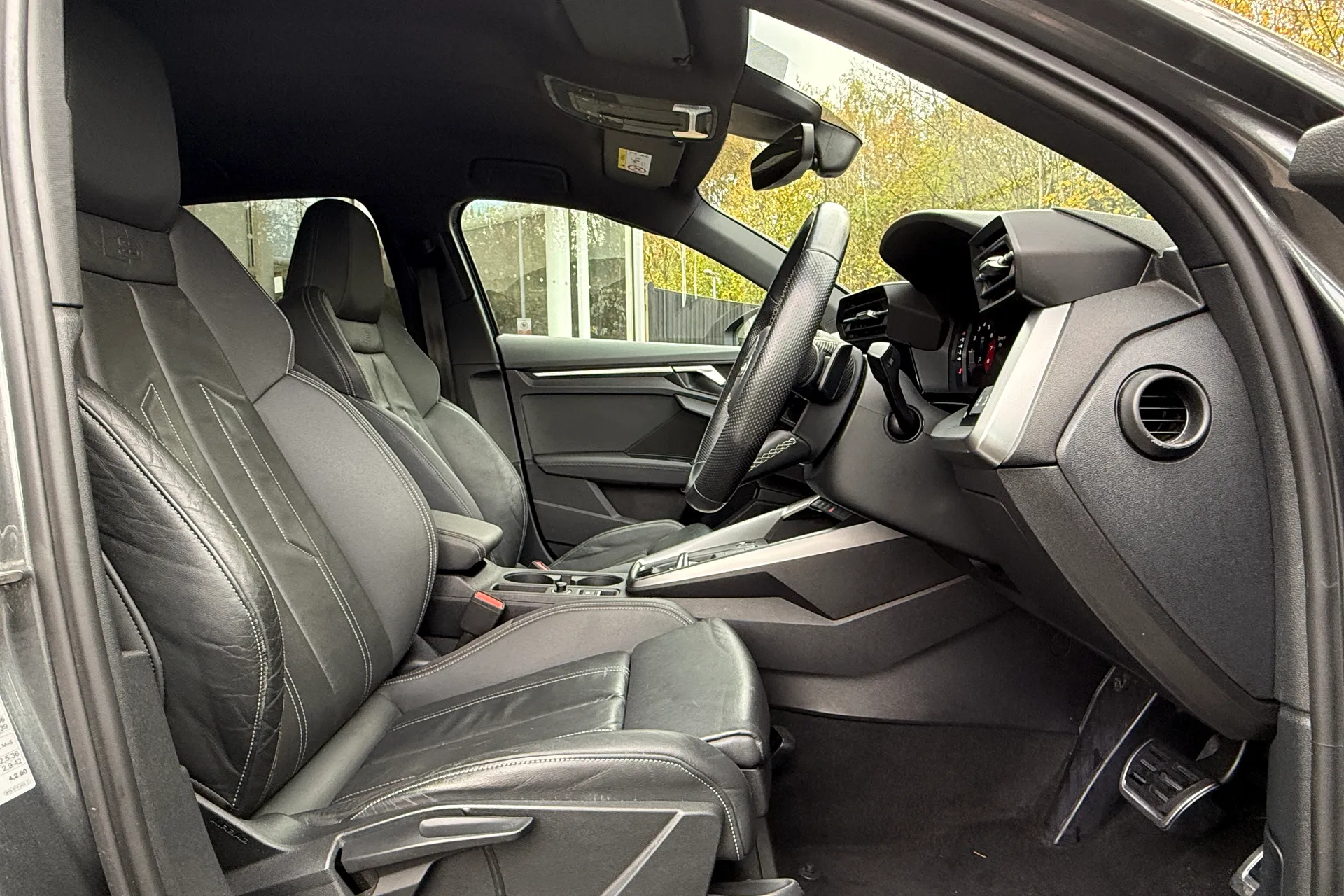 Audi A3 thumbnail image number 33