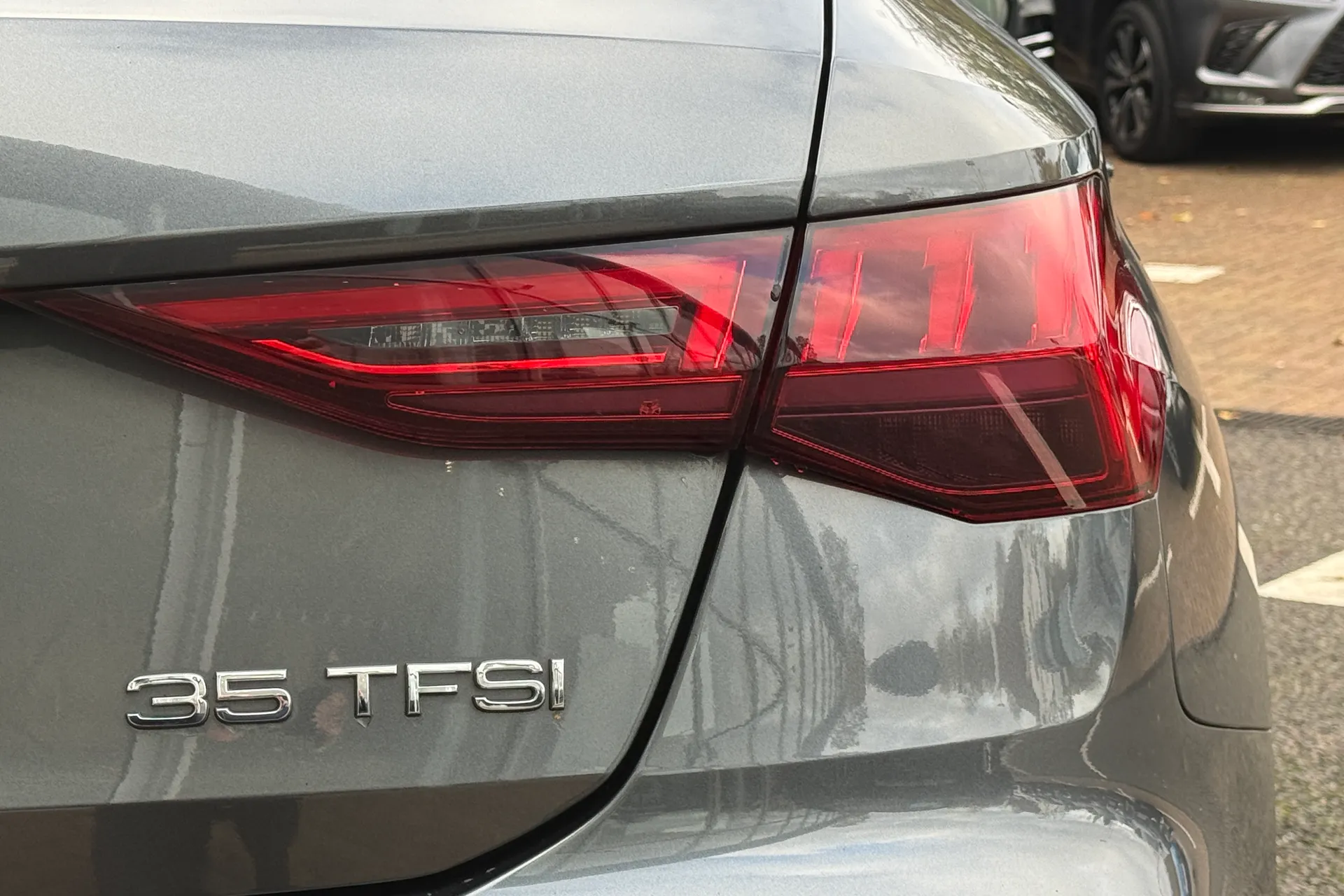 Audi A3 thumbnail image number 17