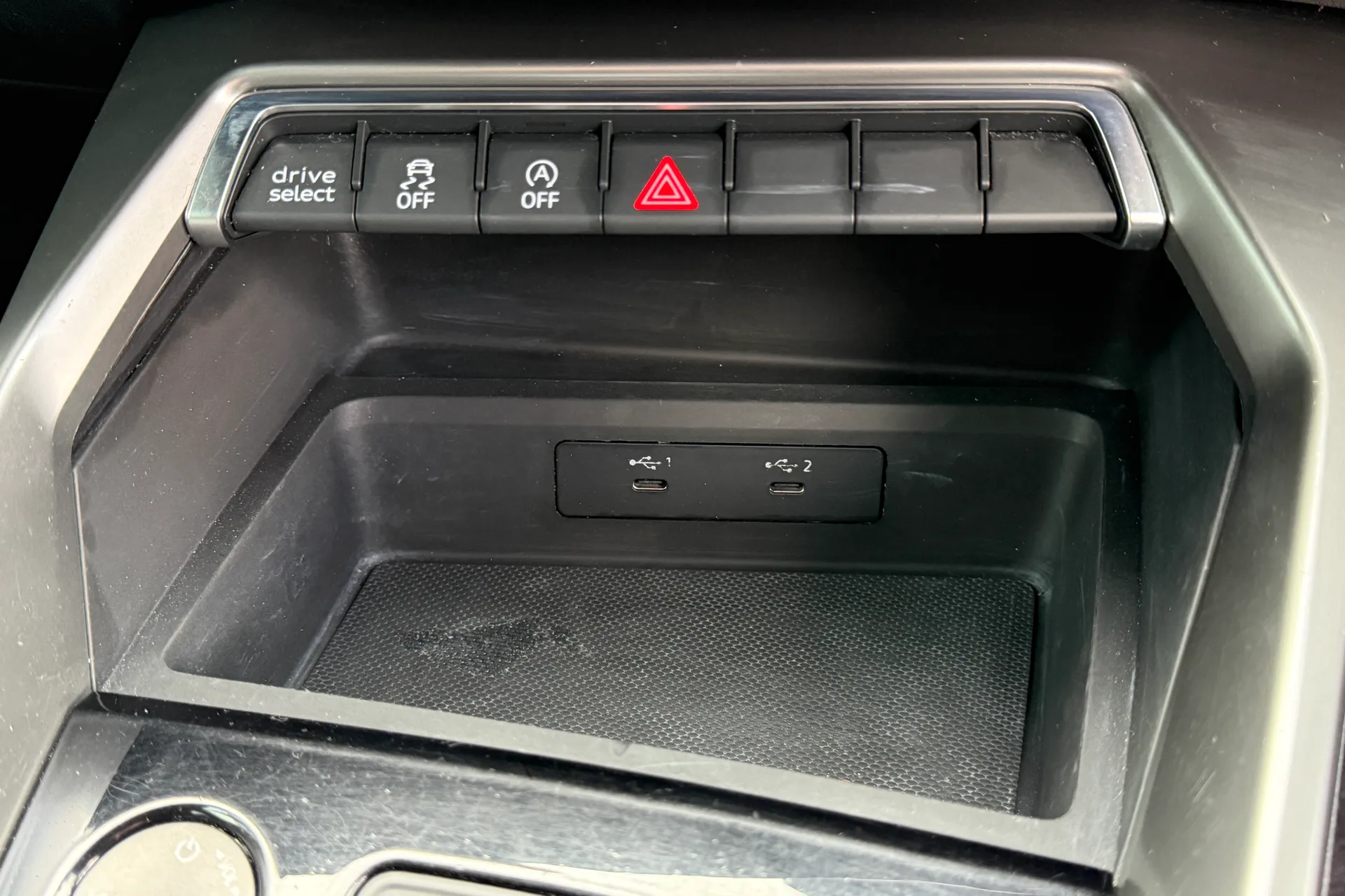 Audi A3 thumbnail image number 40