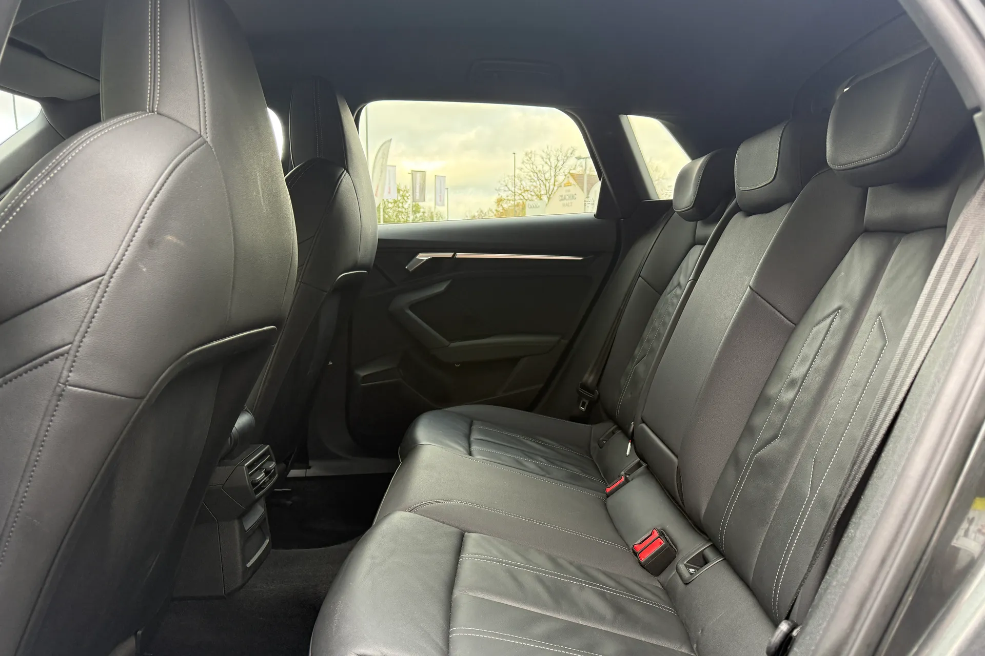 Audi A3 thumbnail image number 57