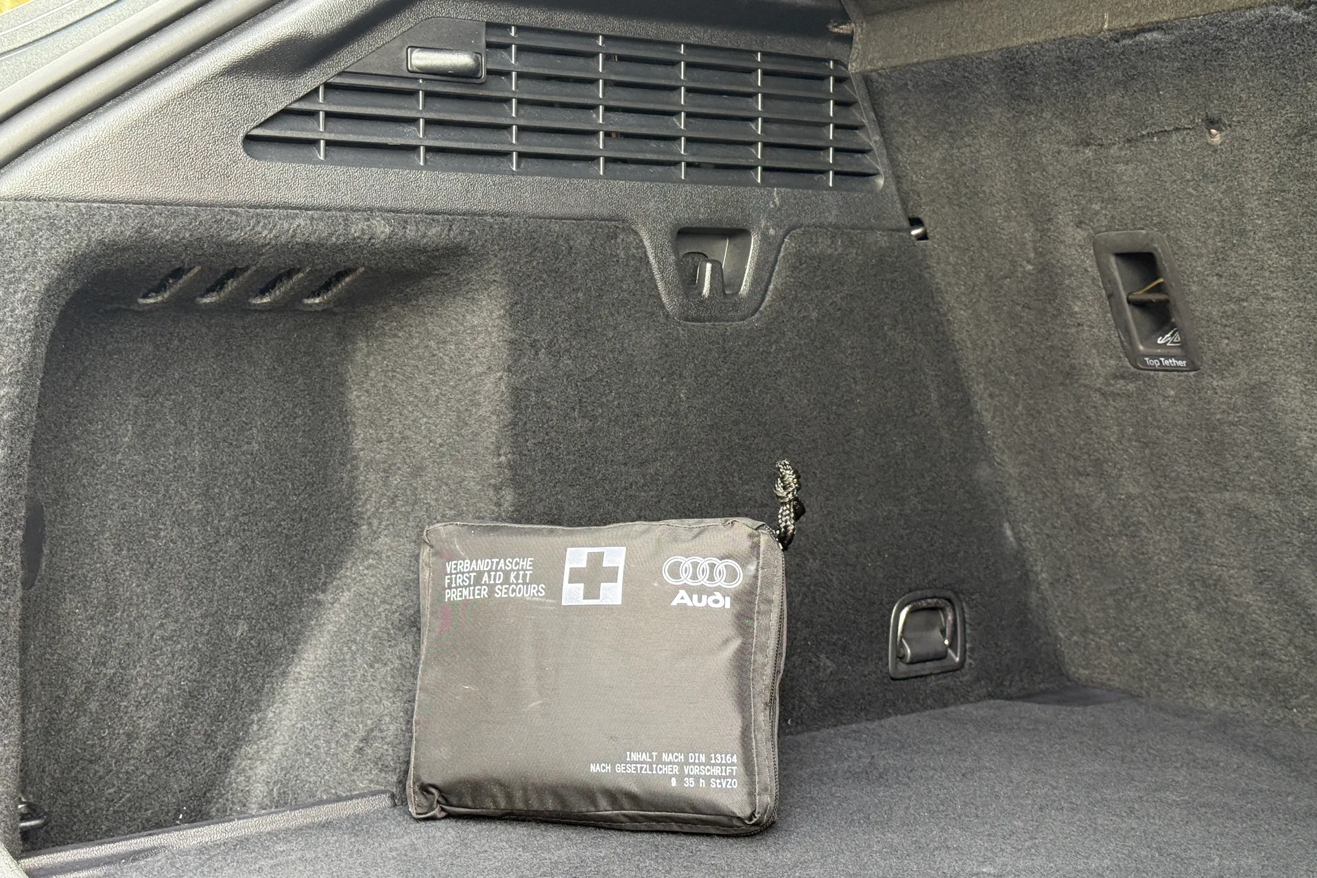 Audi A3 thumbnail image number 27