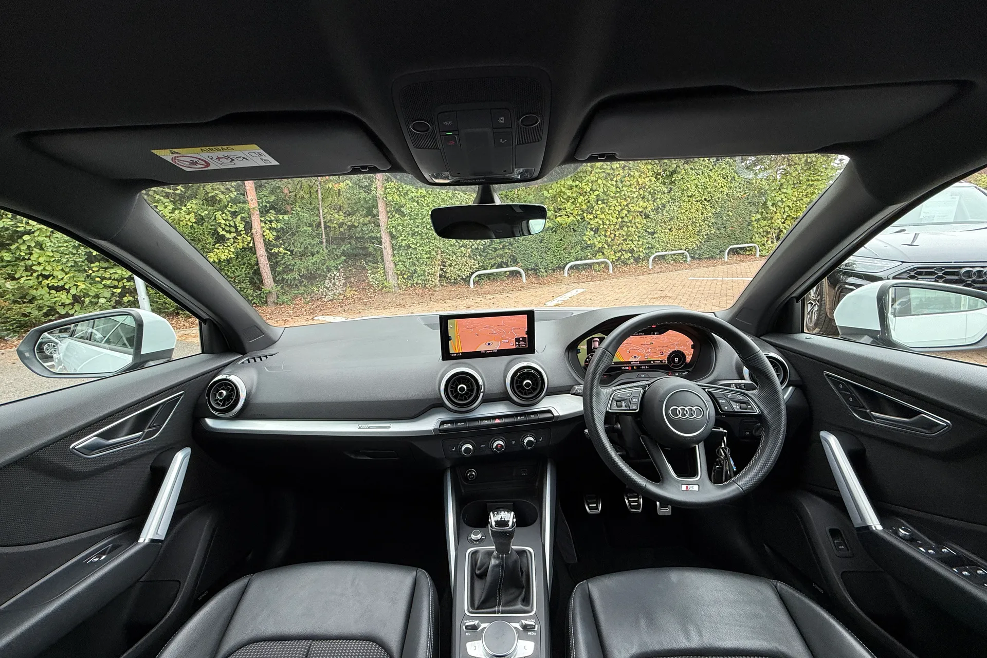 Audi Q2 thumbnail image number 27