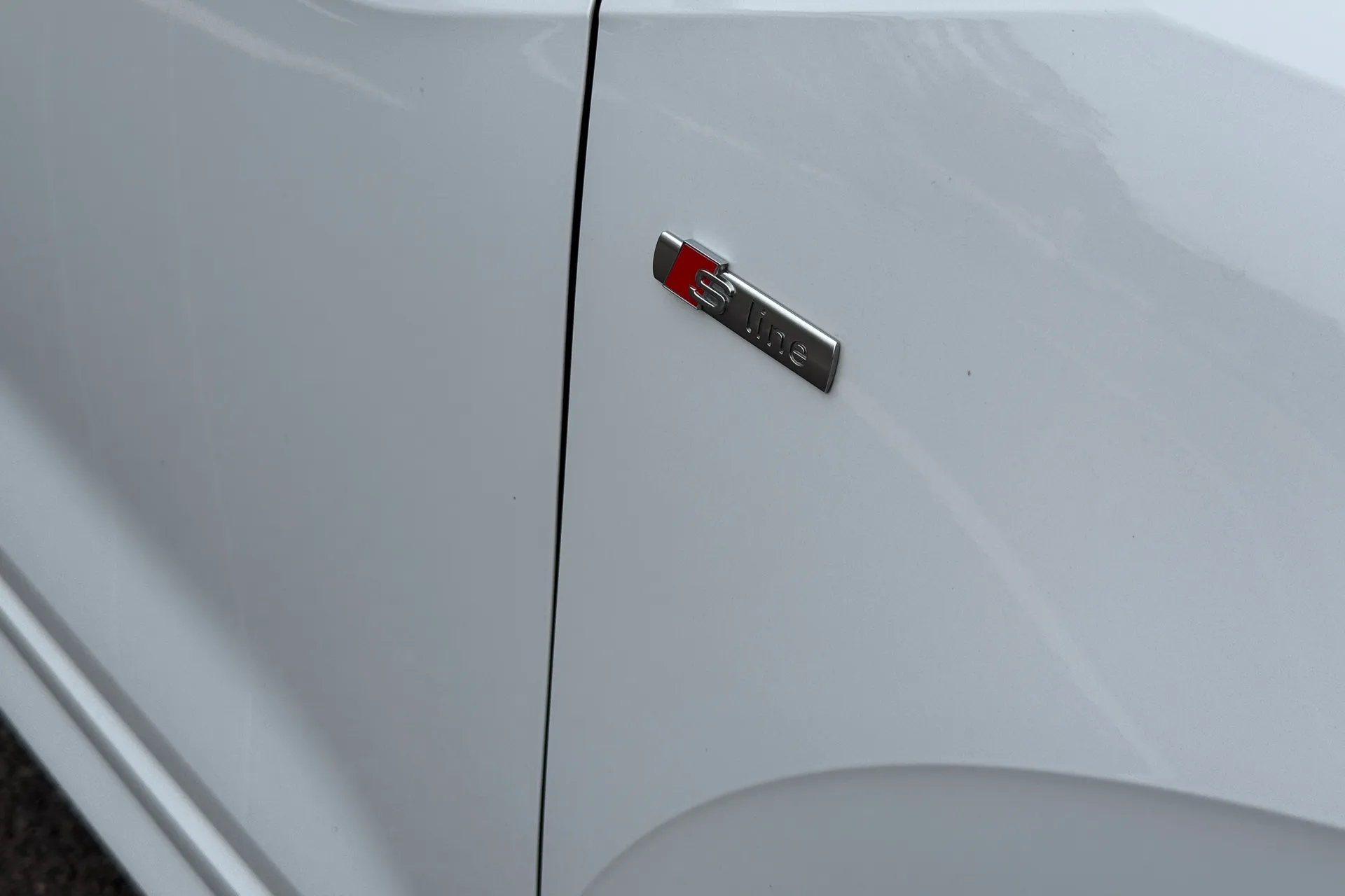 Audi Q2 thumbnail image number 3