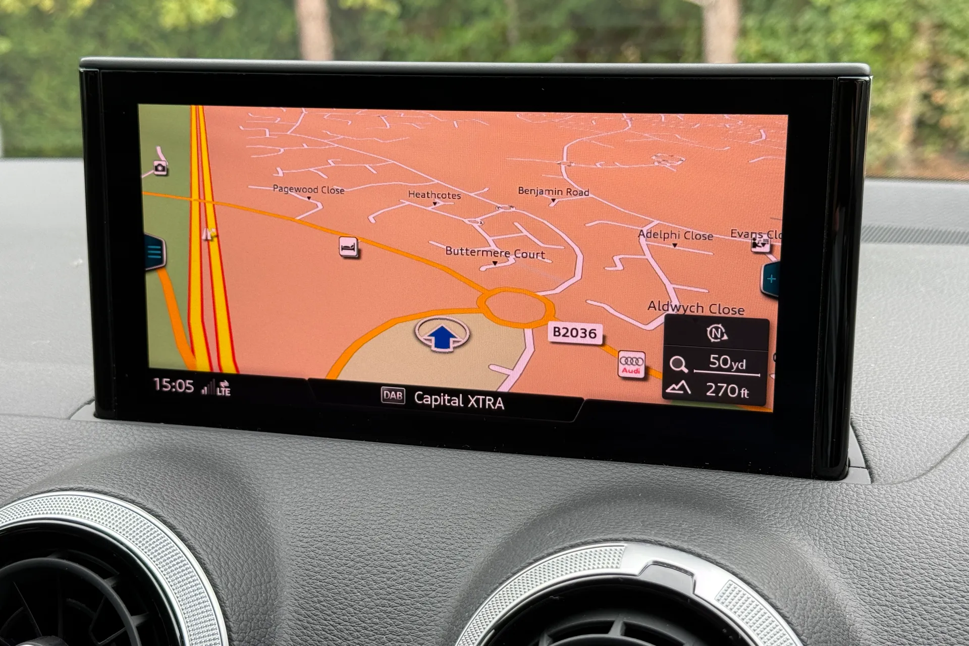 Audi Q2 thumbnail image number 7