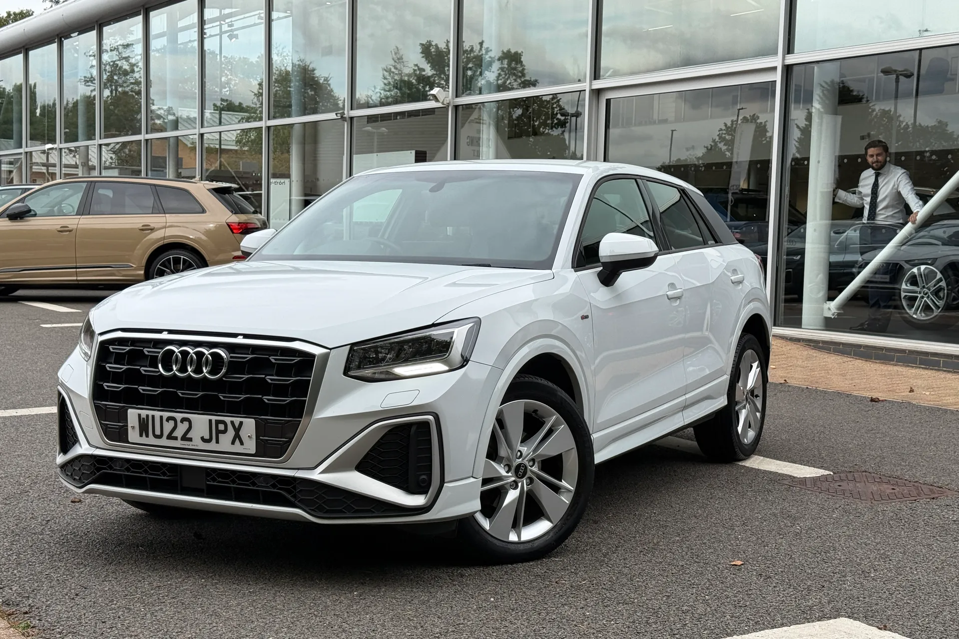 Audi Q2 thumbnail image number 45