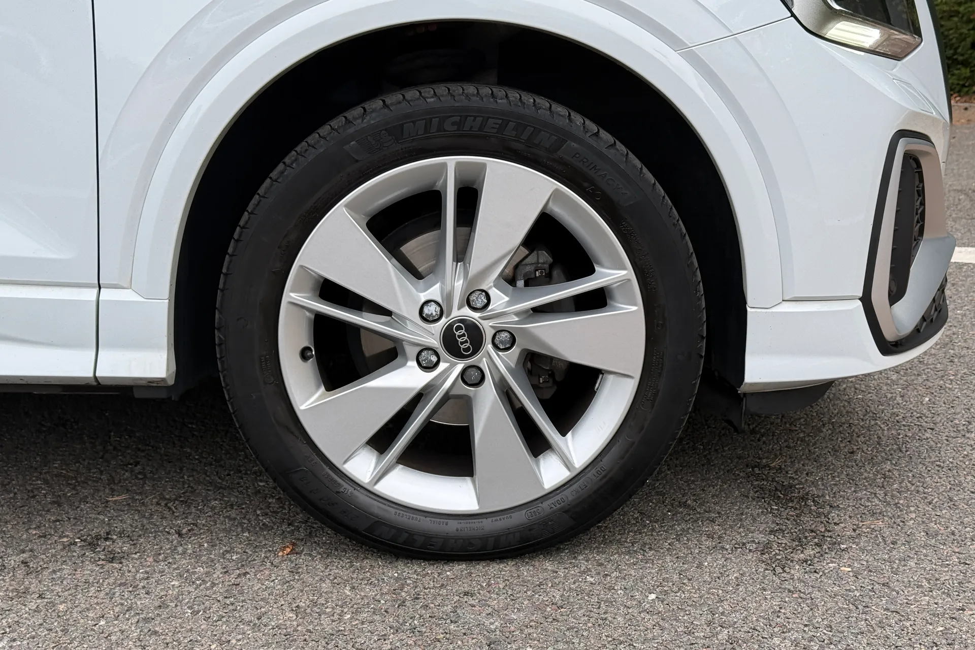 Audi Q2 thumbnail image number 22