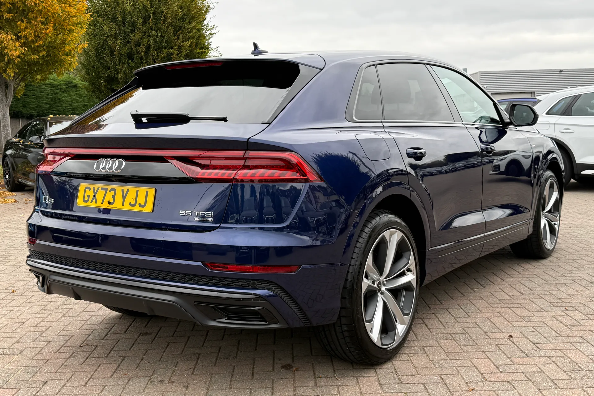 Audi Q8 thumbnail image number 33