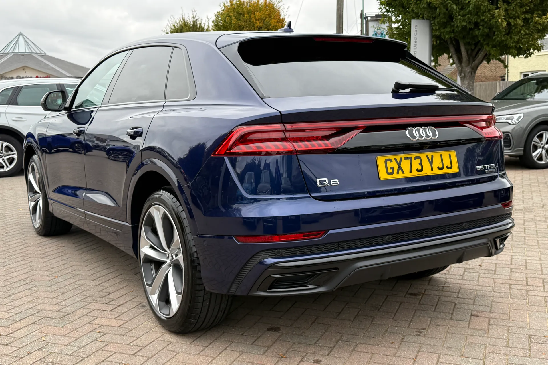 Audi Q8 thumbnail image number 35