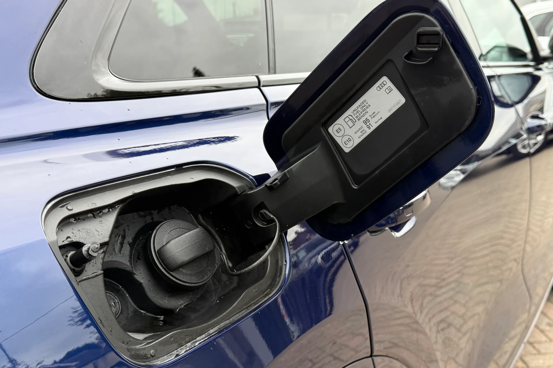 Audi Q8 thumbnail image number 56