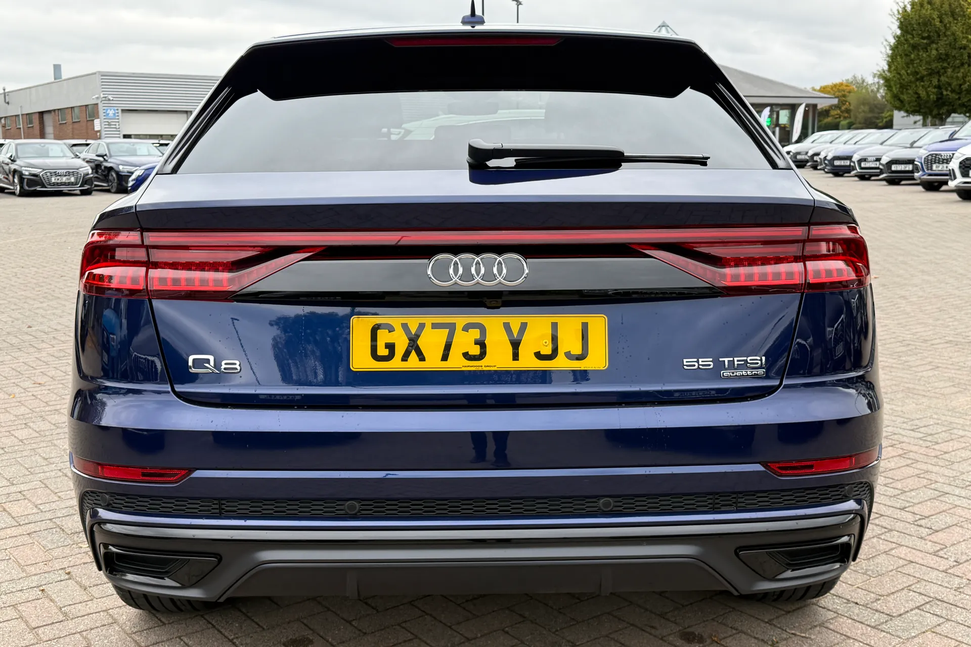 Audi Q8 thumbnail image number 34