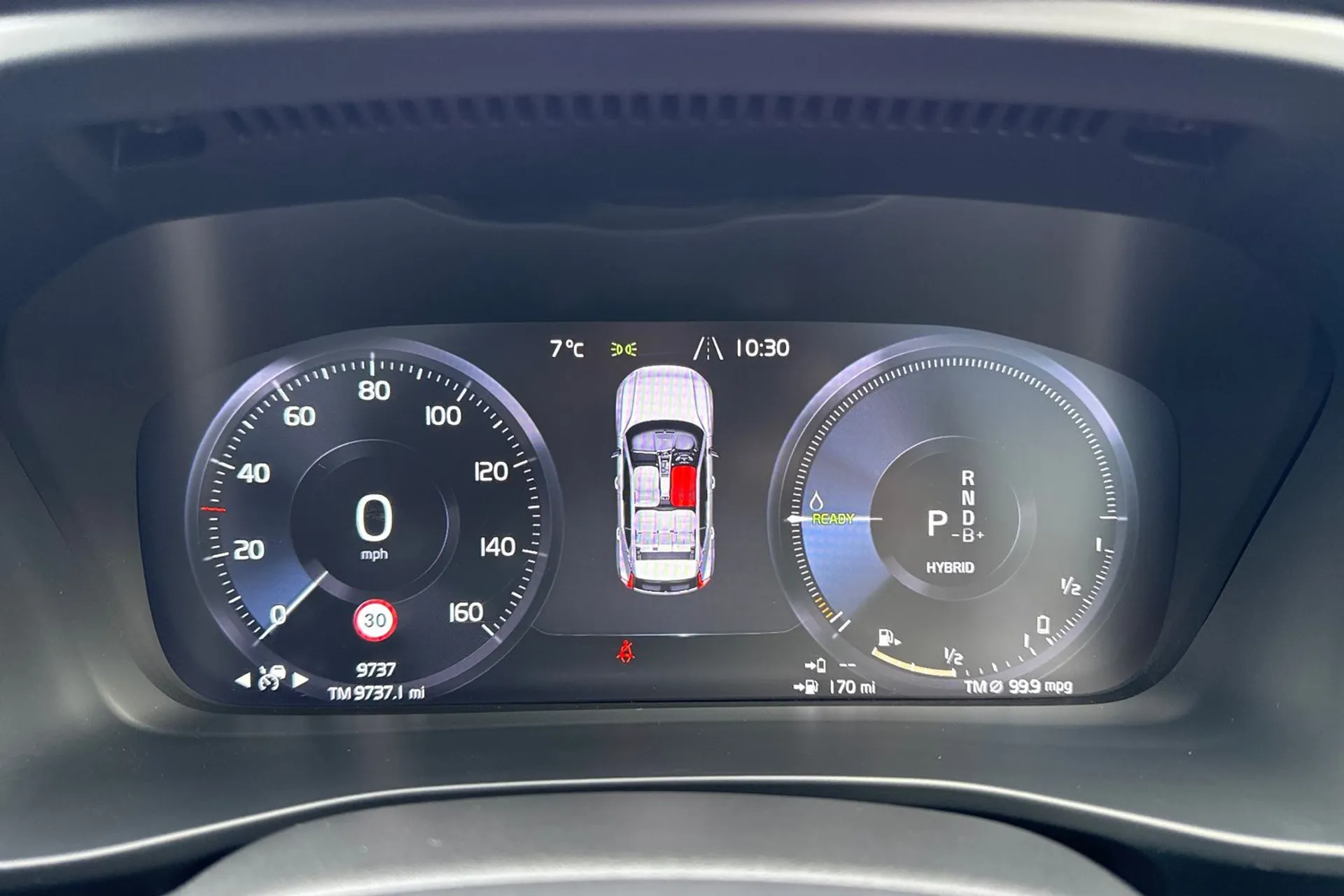 Volvo XC40 thumbnail image number 41