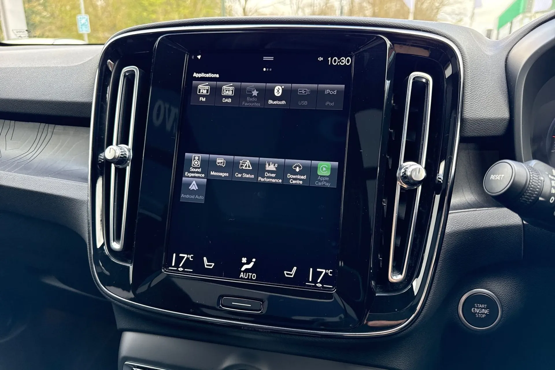 Volvo XC40 thumbnail image number 46