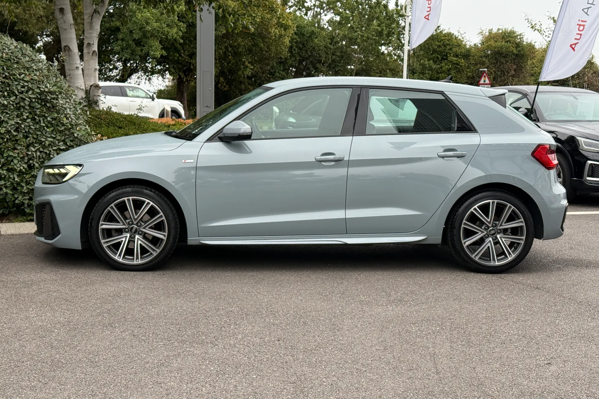 Audi A1 thumbnail image number 21