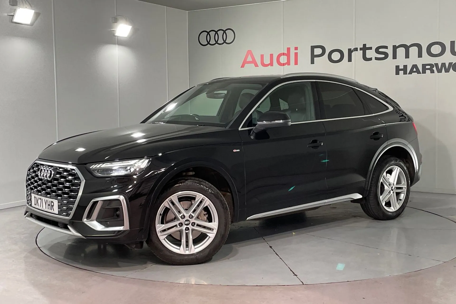 Audi Q5 thumbnail image number 5