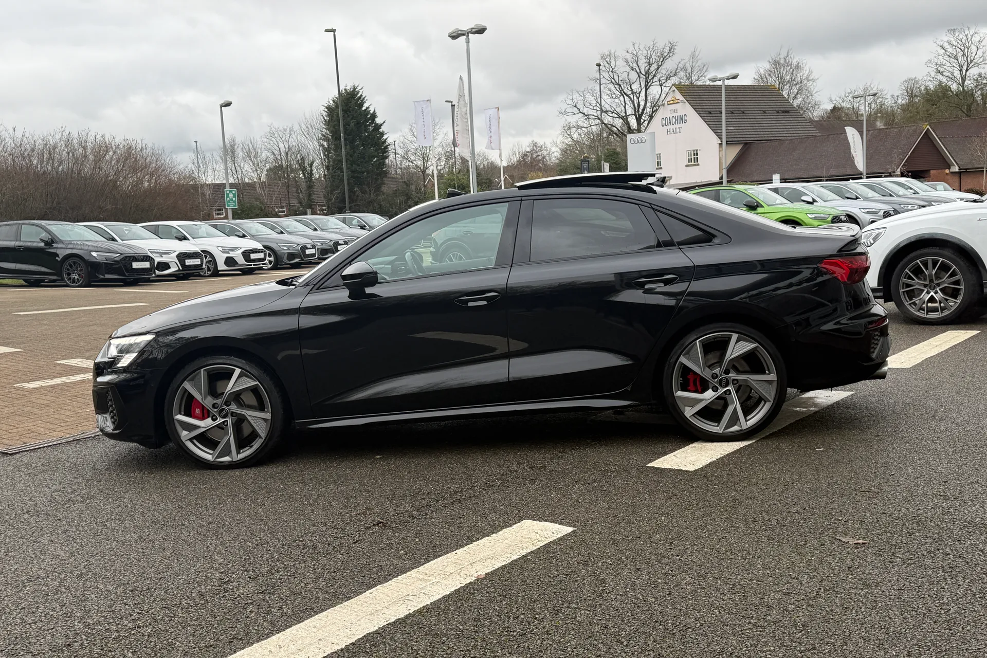 Audi A3 thumbnail image number 17