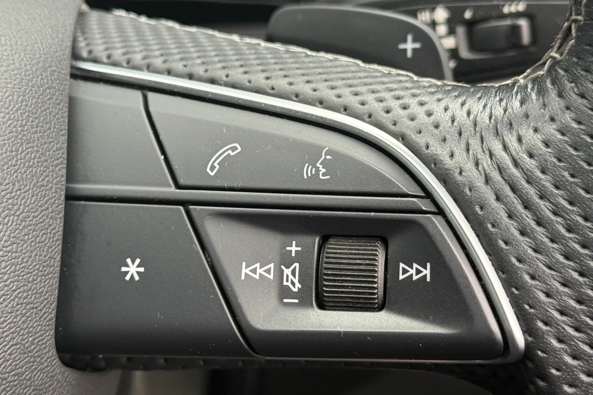 Audi A3 thumbnail image number 65