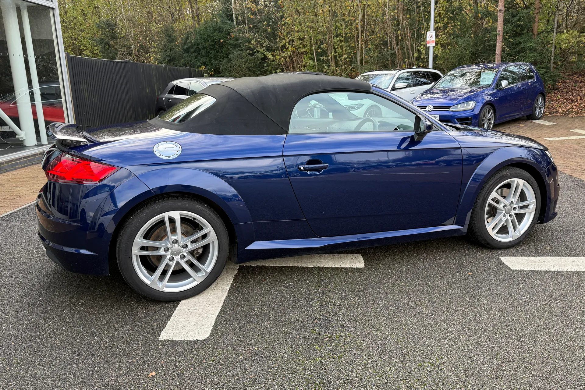 Audi TT thumbnail image number 27