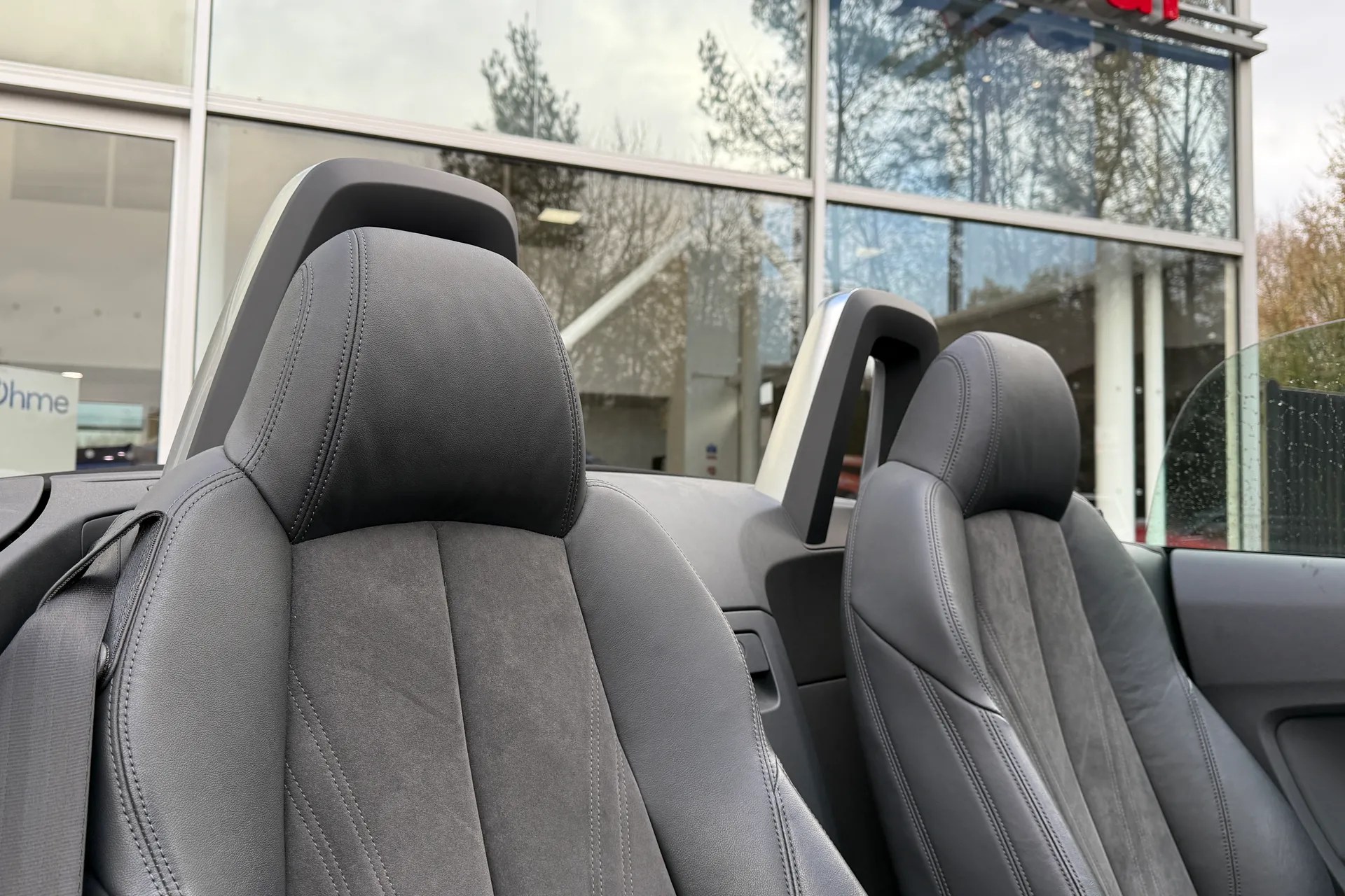 Audi TT thumbnail image number 11