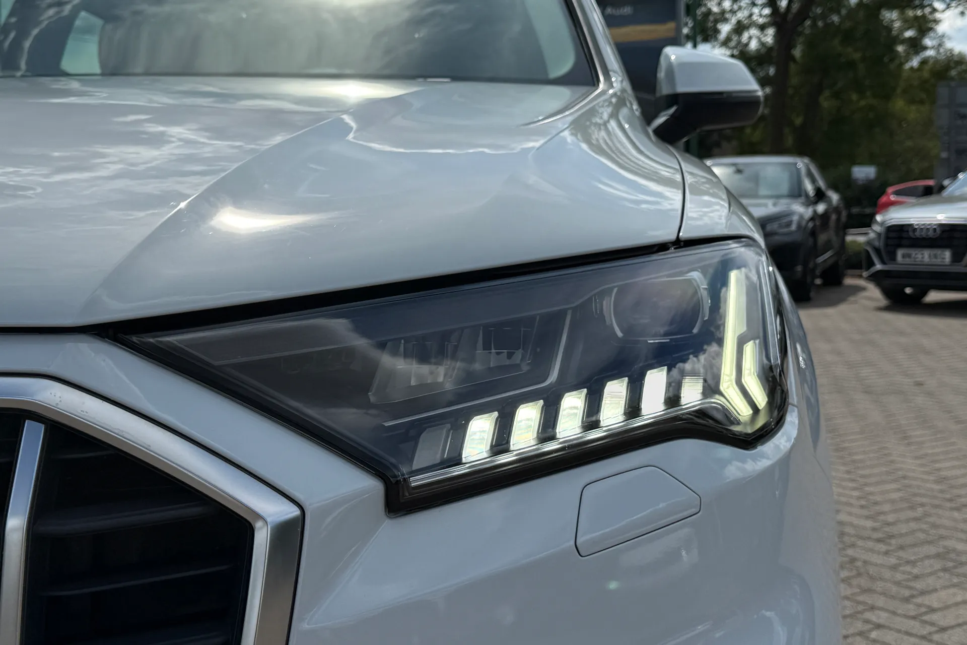 Audi Q7 thumbnail image number 57