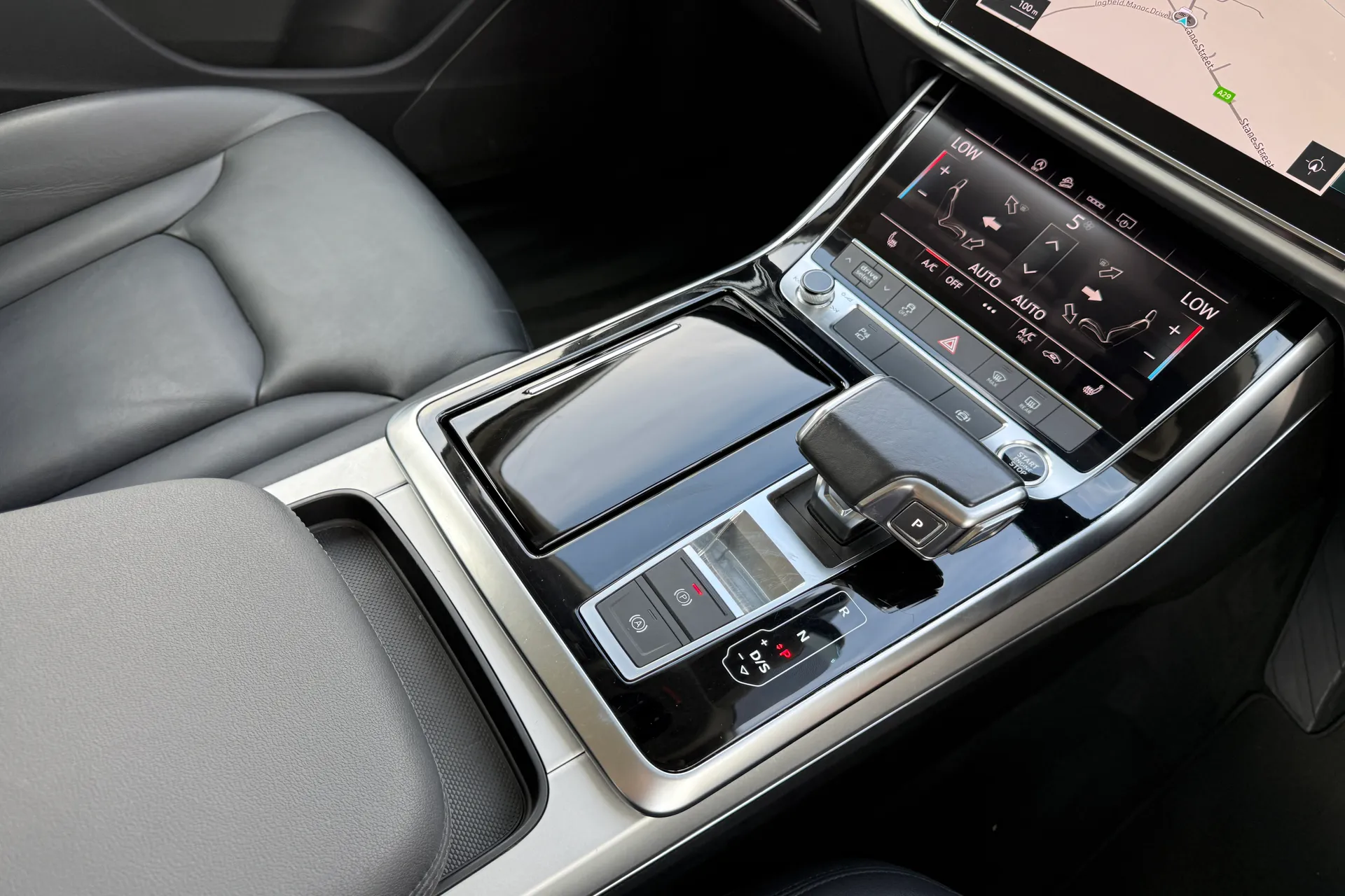 Audi Q7 thumbnail image number 43