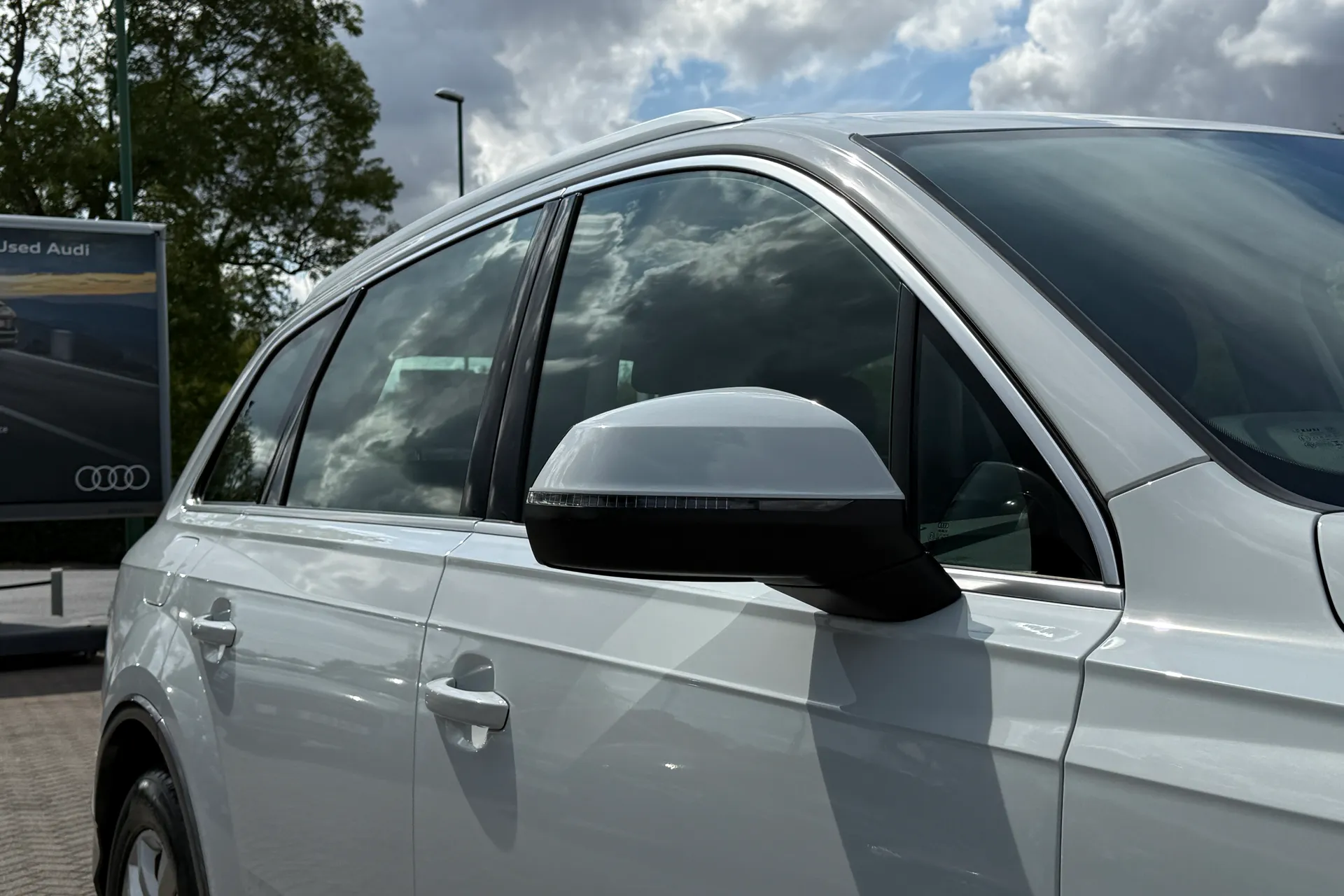 Audi Q7 thumbnail image number 53