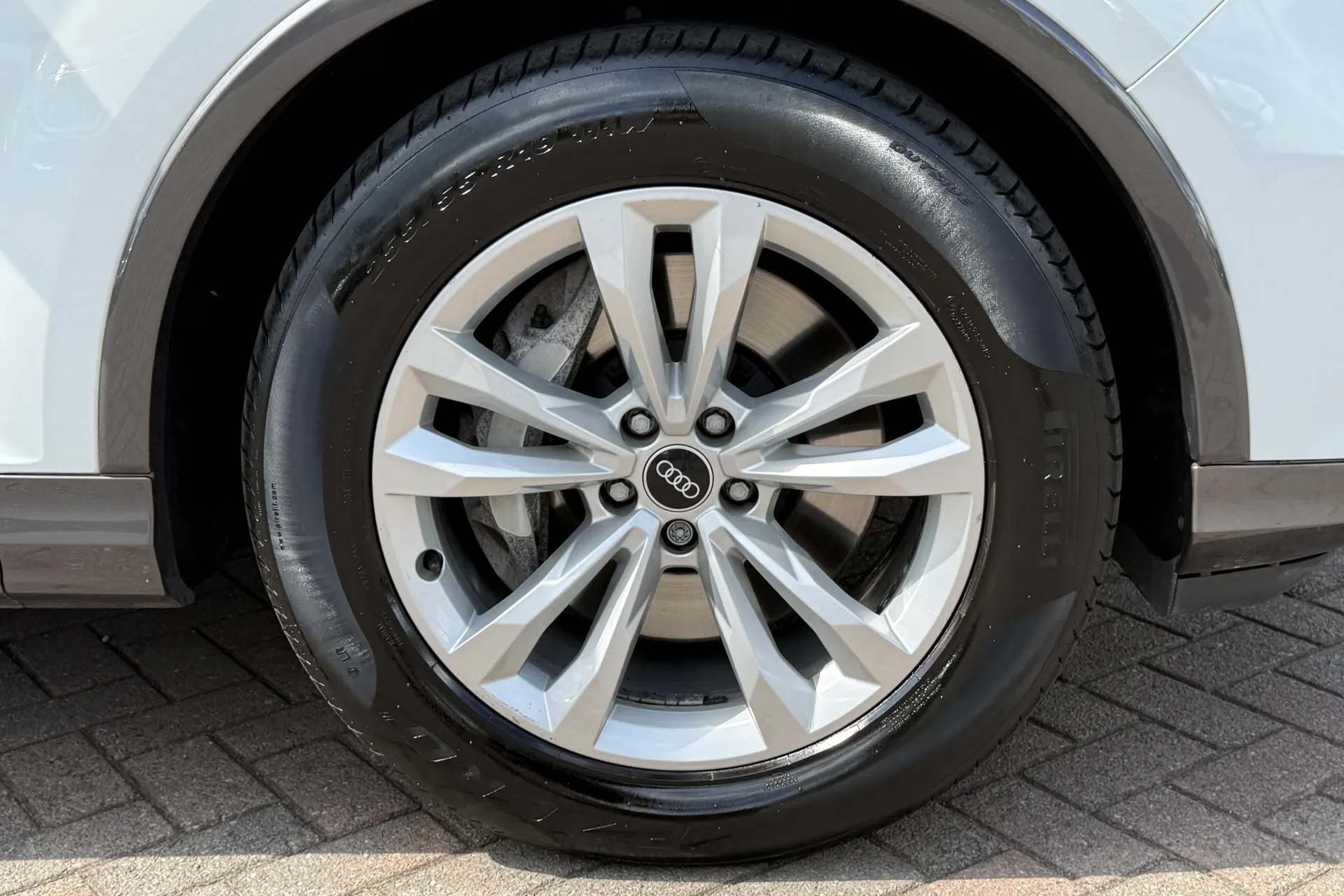 Audi Q7 thumbnail image number 52