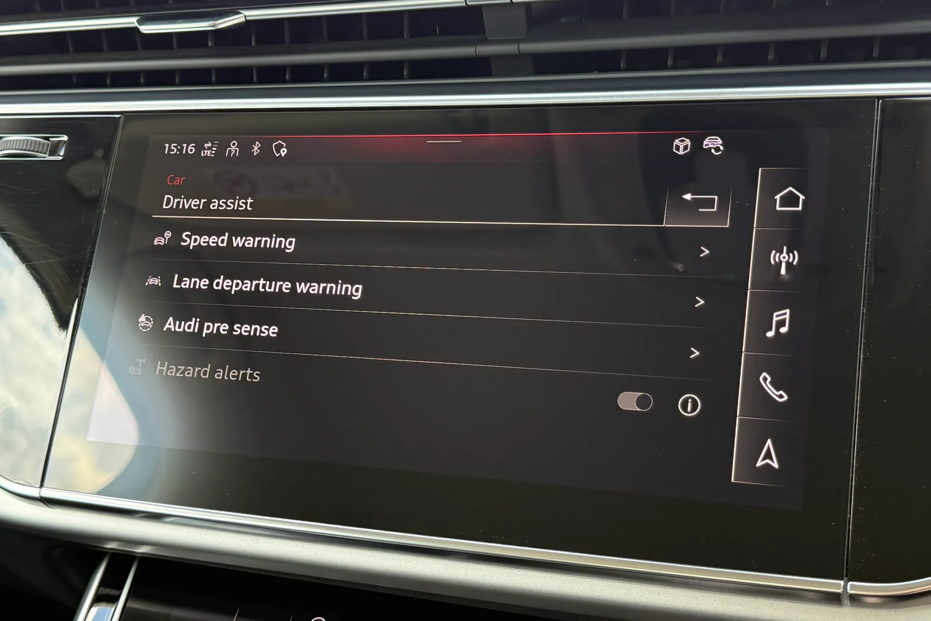 Audi Q7 thumbnail image number 12