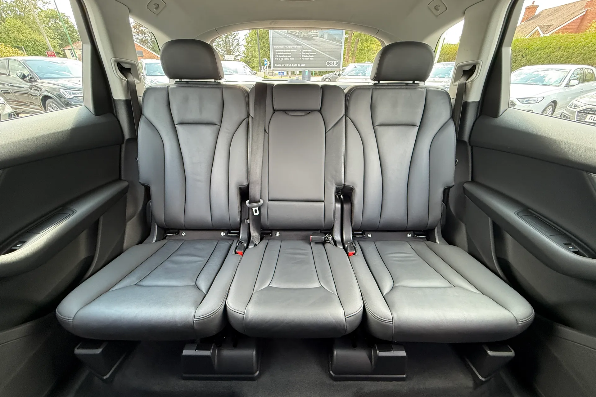 Audi Q7 thumbnail image number 41