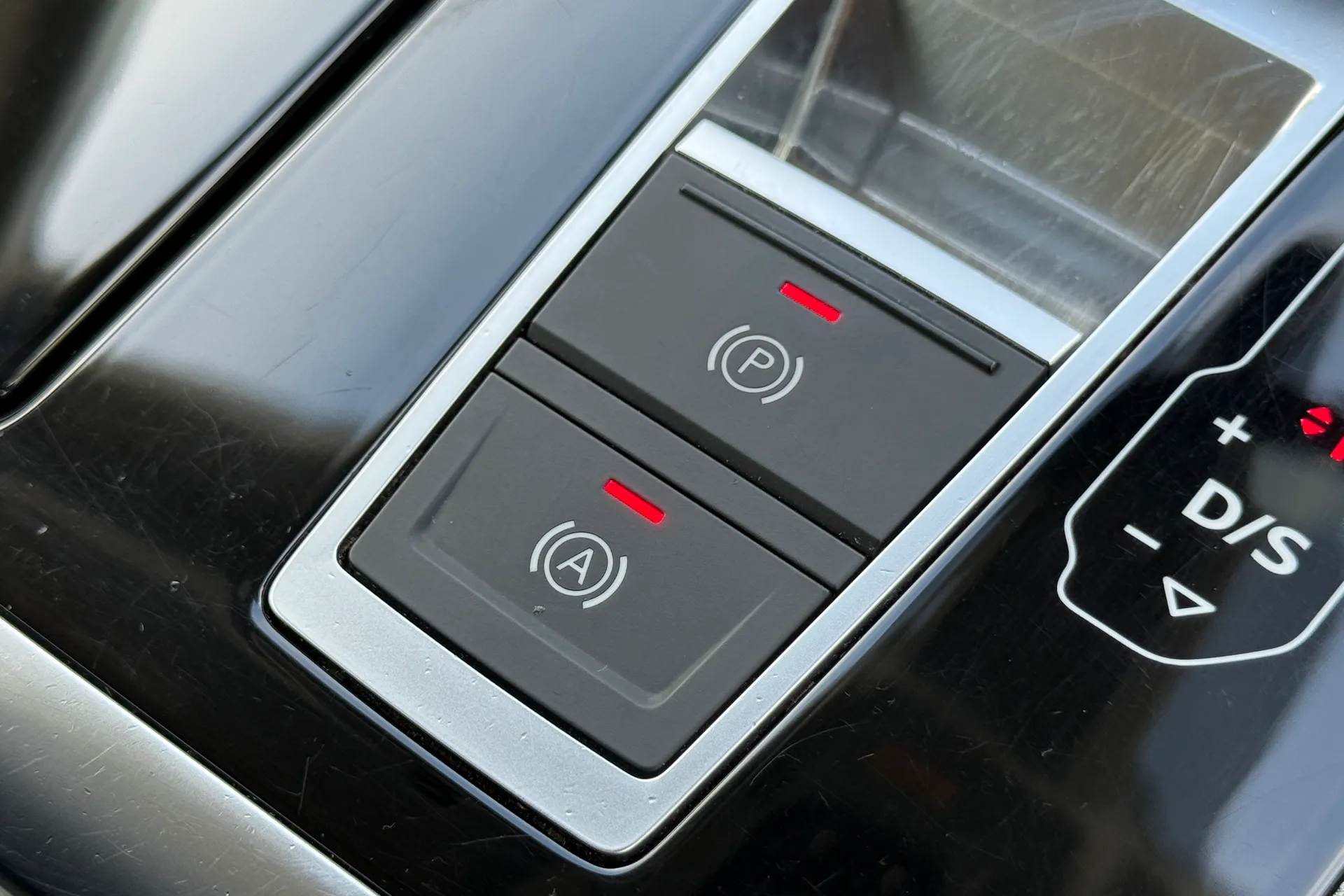 Audi Q7 thumbnail image number 44