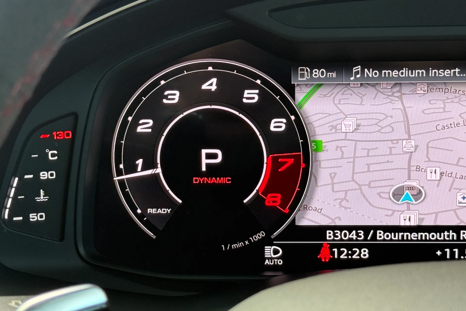 Audi RS Q8 thumbnail image number 18