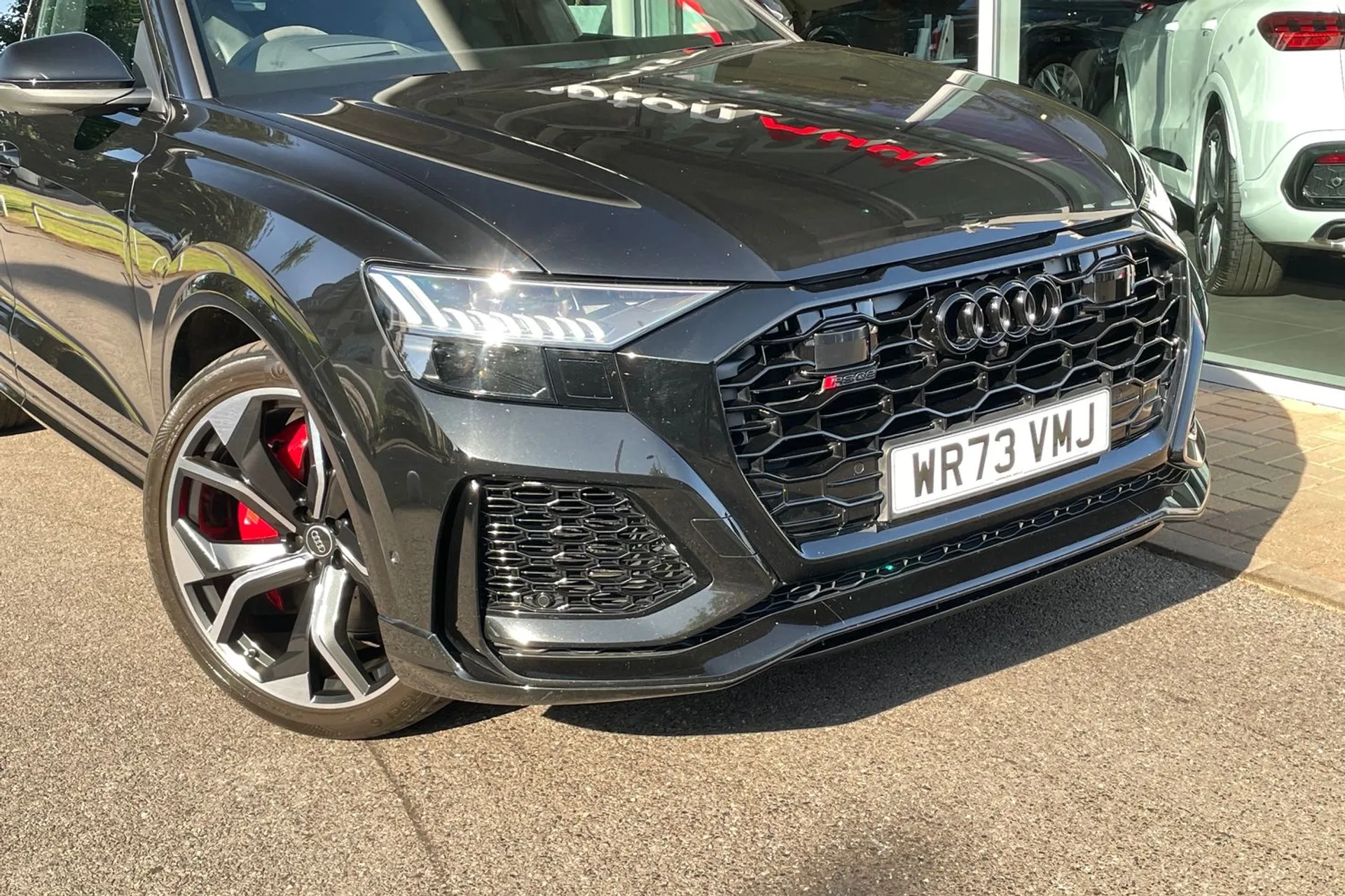 Audi RS Q8 thumbnail image number 15