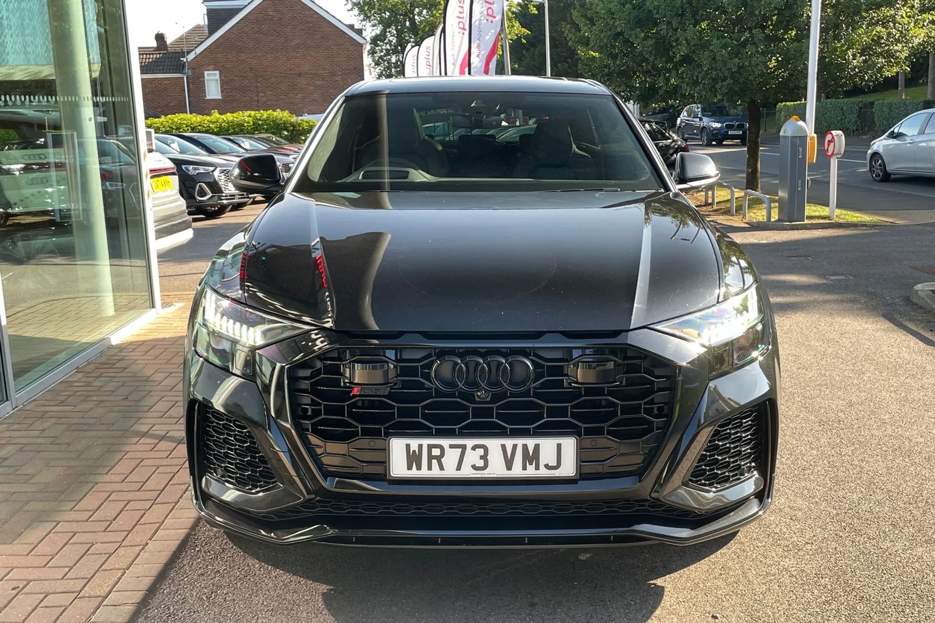 Audi RS Q8 thumbnail image number 11