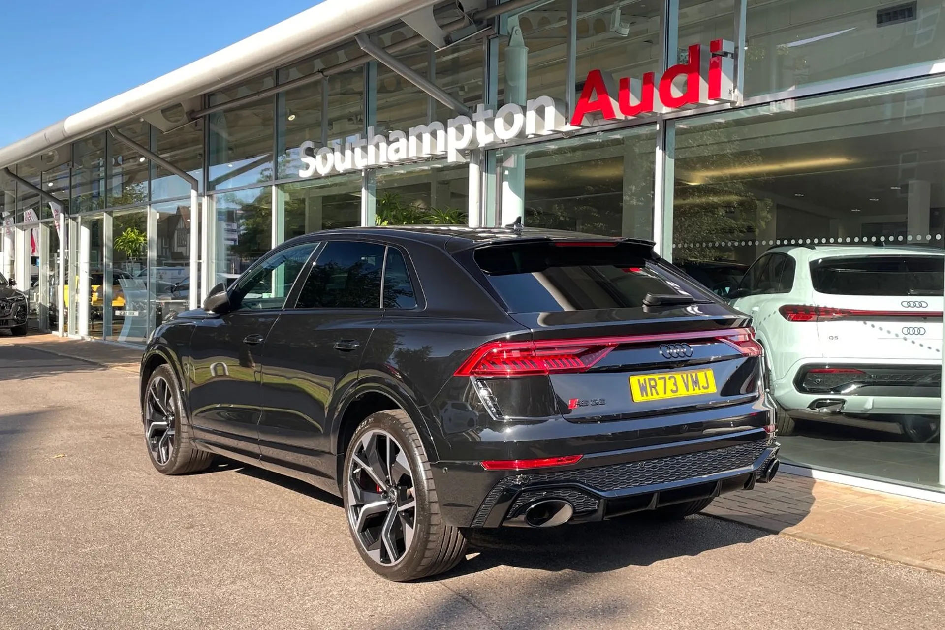 Audi RS Q8 thumbnail image number 8