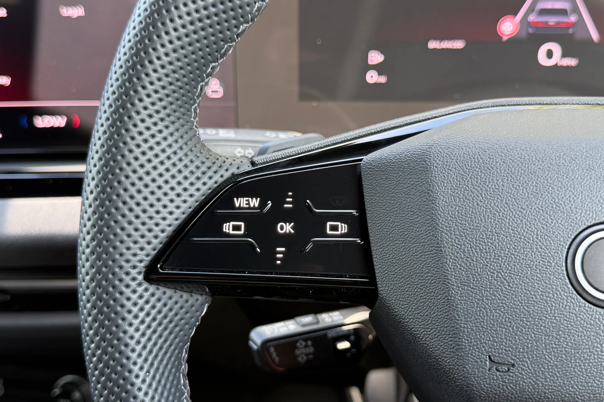 Audi A6 thumbnail image number 40