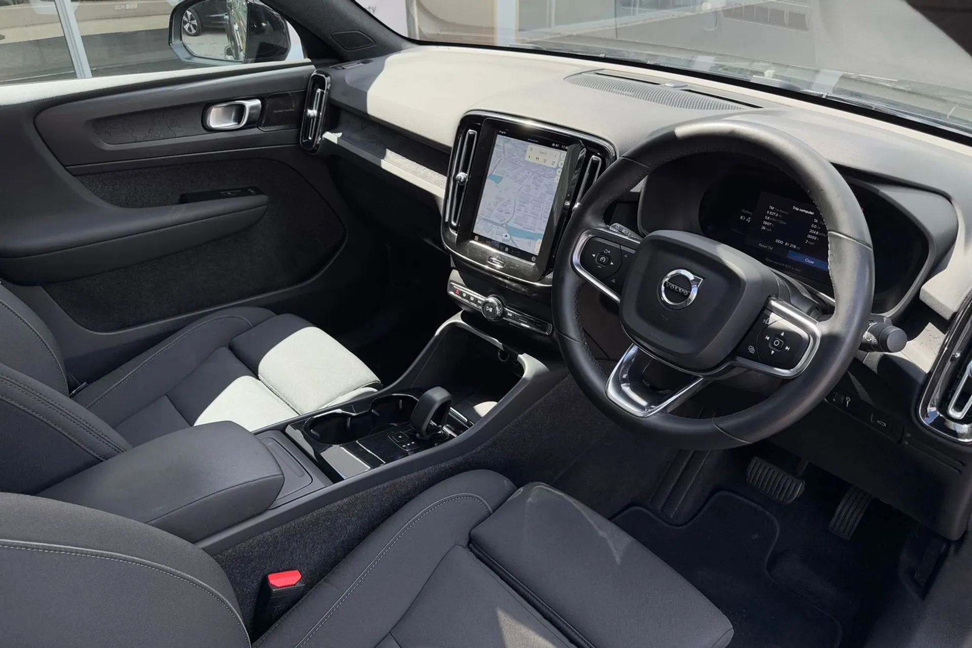 Volvo C40 thumbnail image number 5