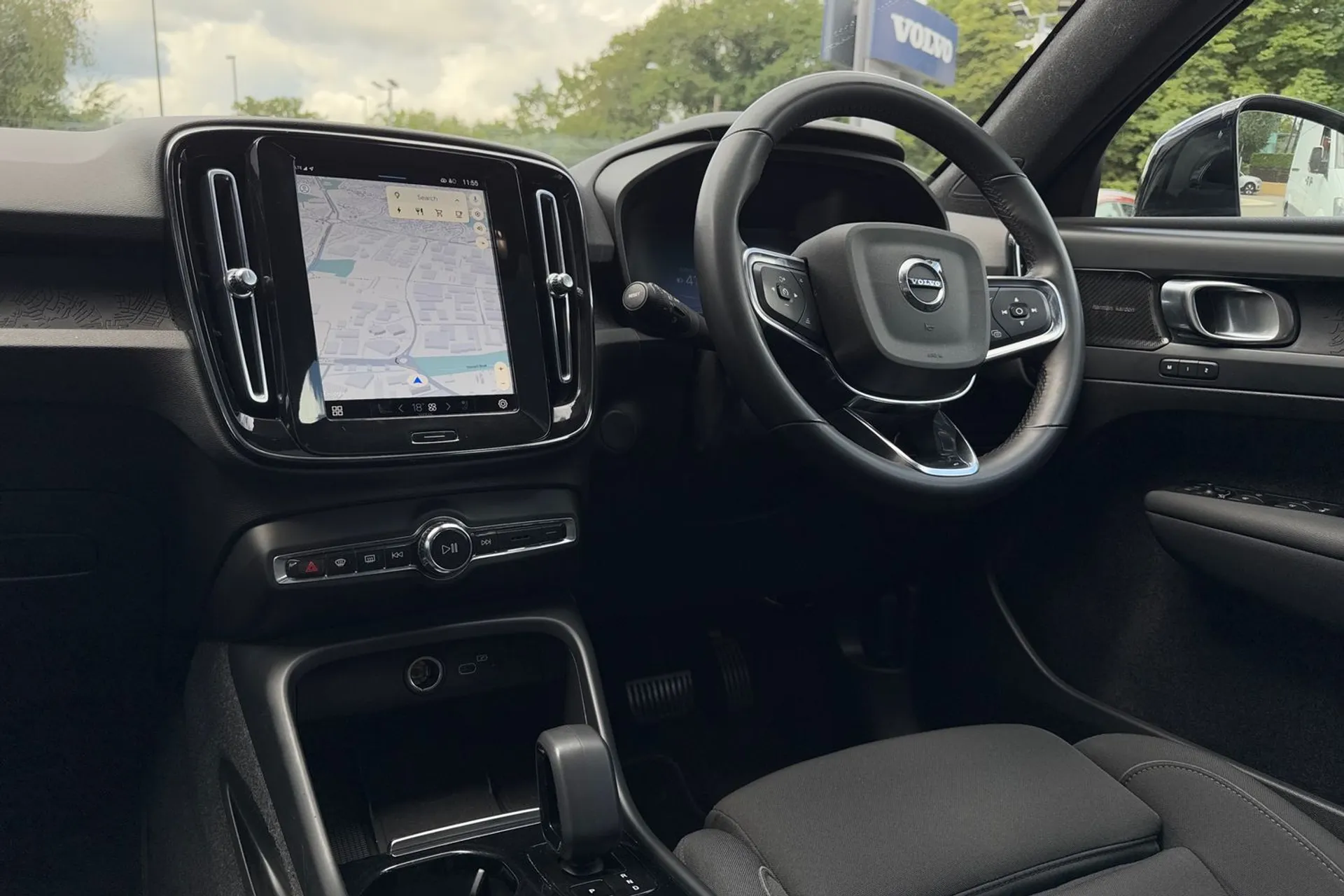 Volvo C40 thumbnail image number 34