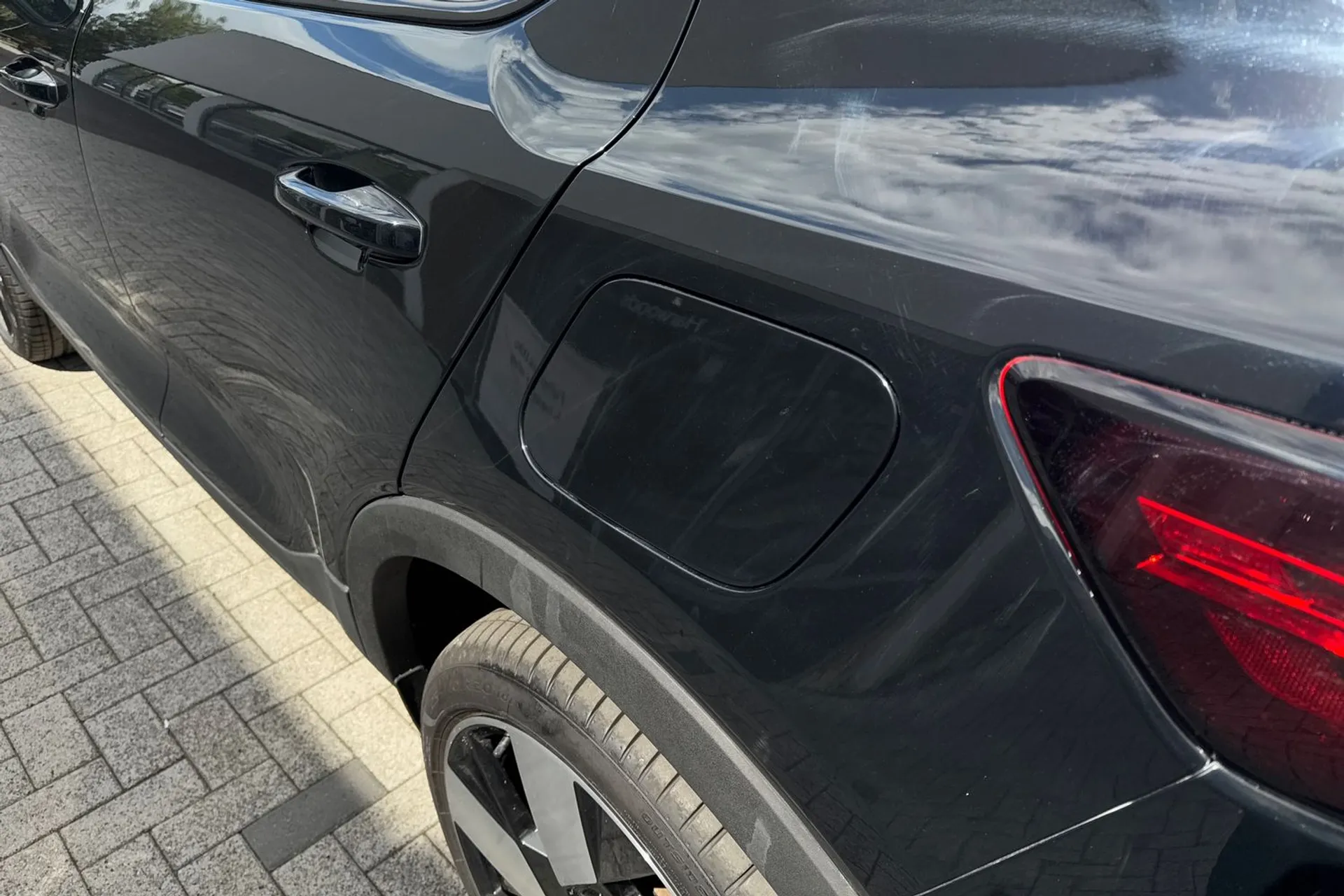 Volvo C40 thumbnail image number 18