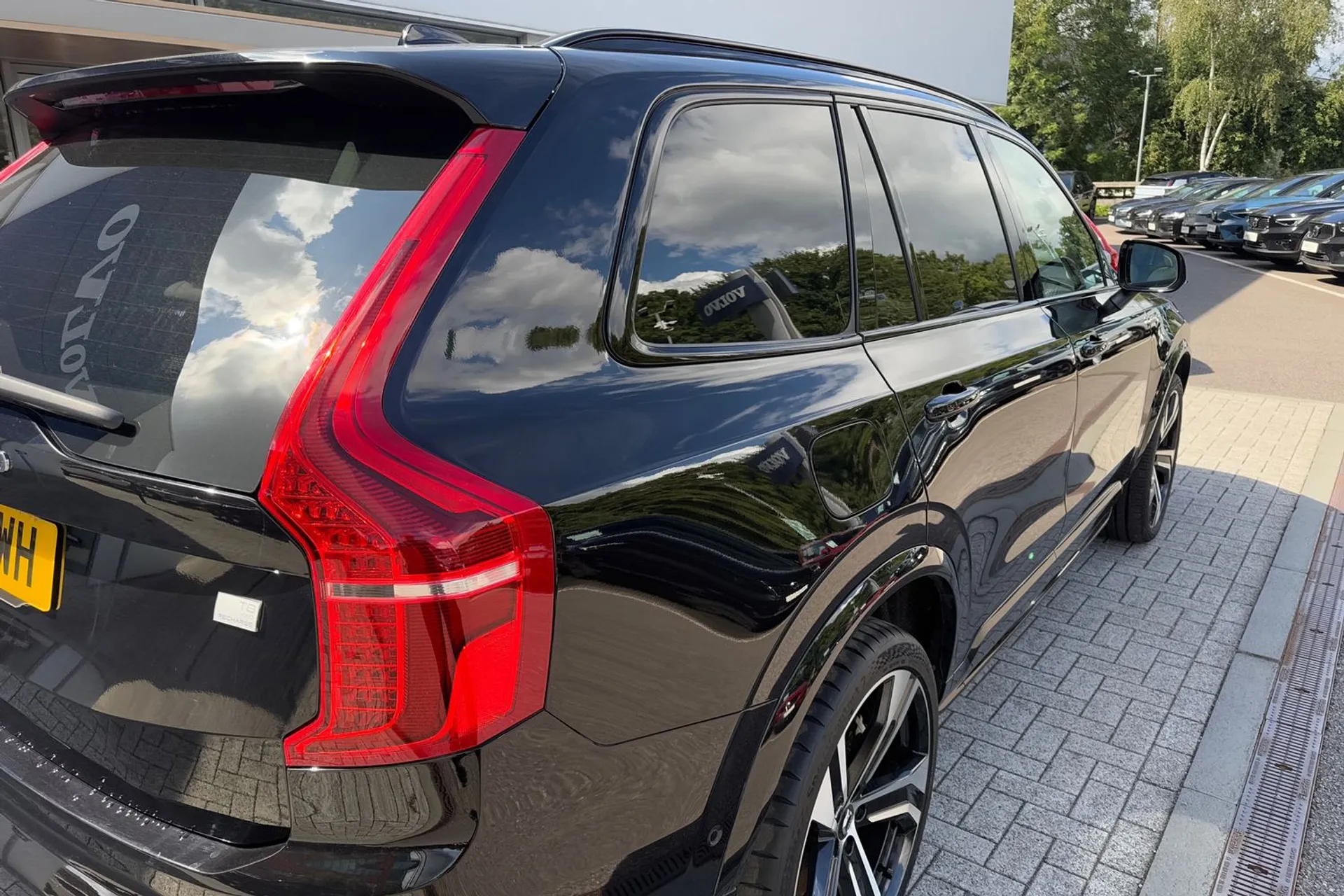 Volvo XC90 thumbnail image number 16
