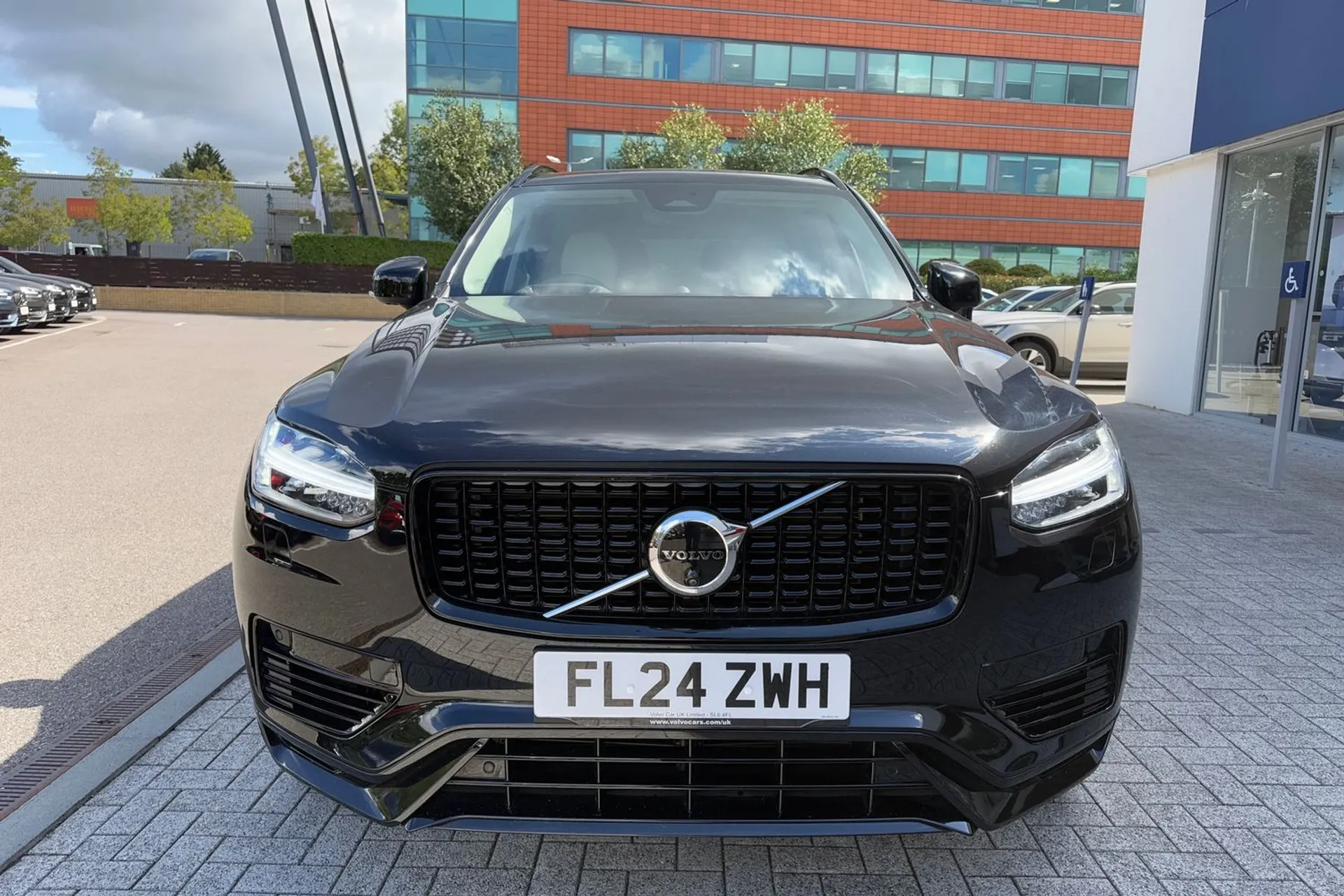 Volvo XC90 thumbnail image number 14