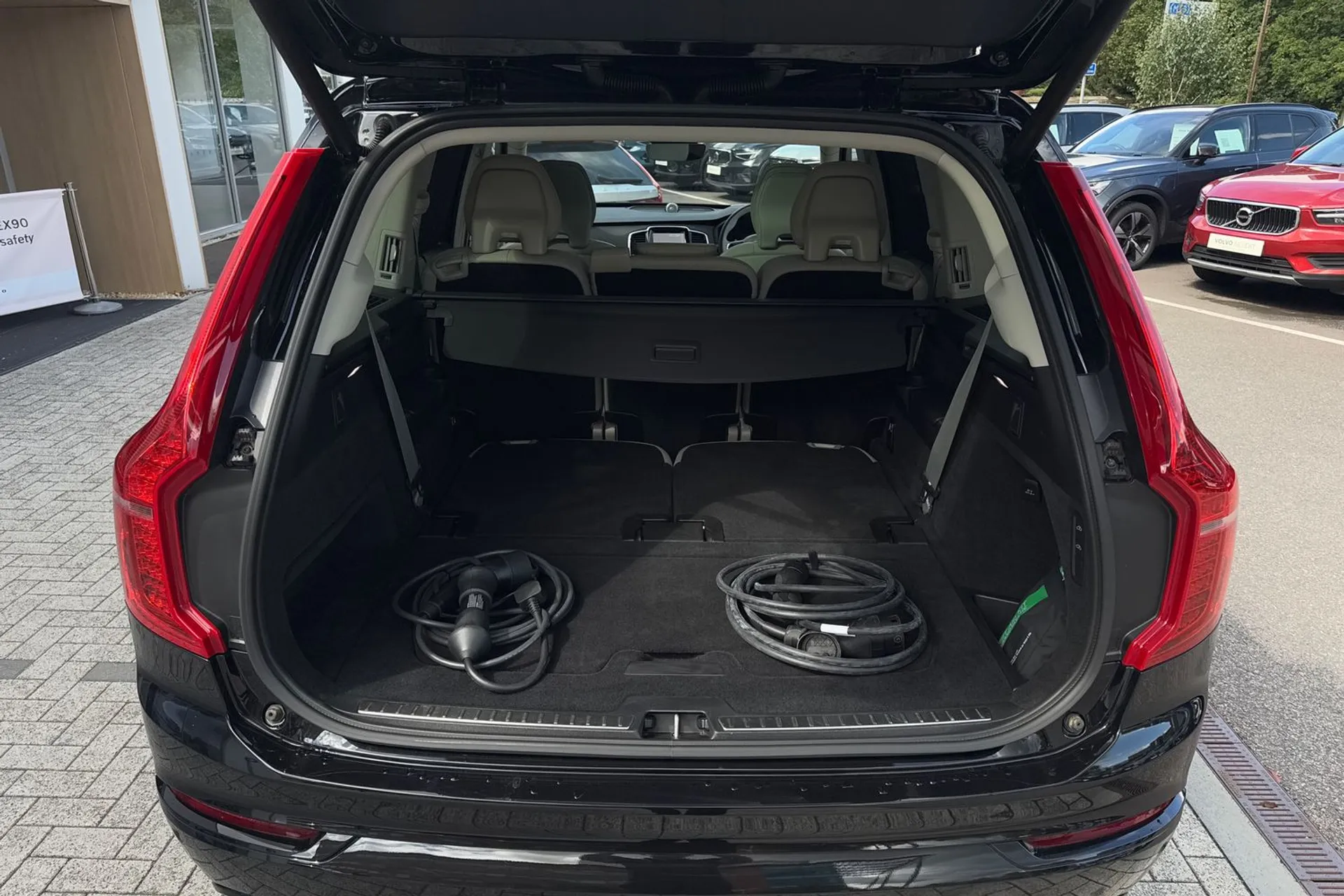 Volvo XC90 thumbnail image number 21