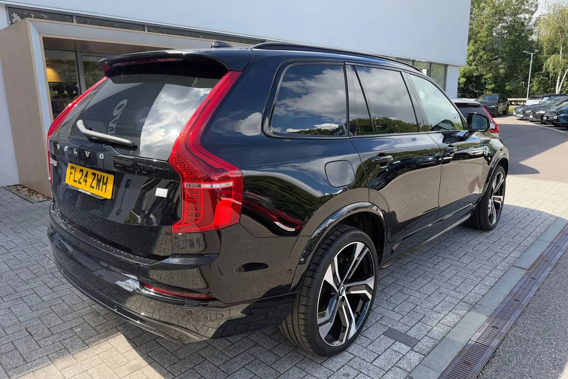 Volvo XC90 thumbnail image number 9